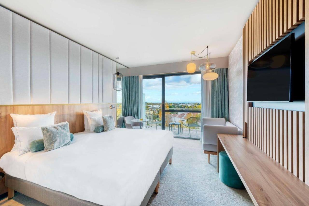 Golden Tulip Lyon Ouest Techlid Hotel & Spa