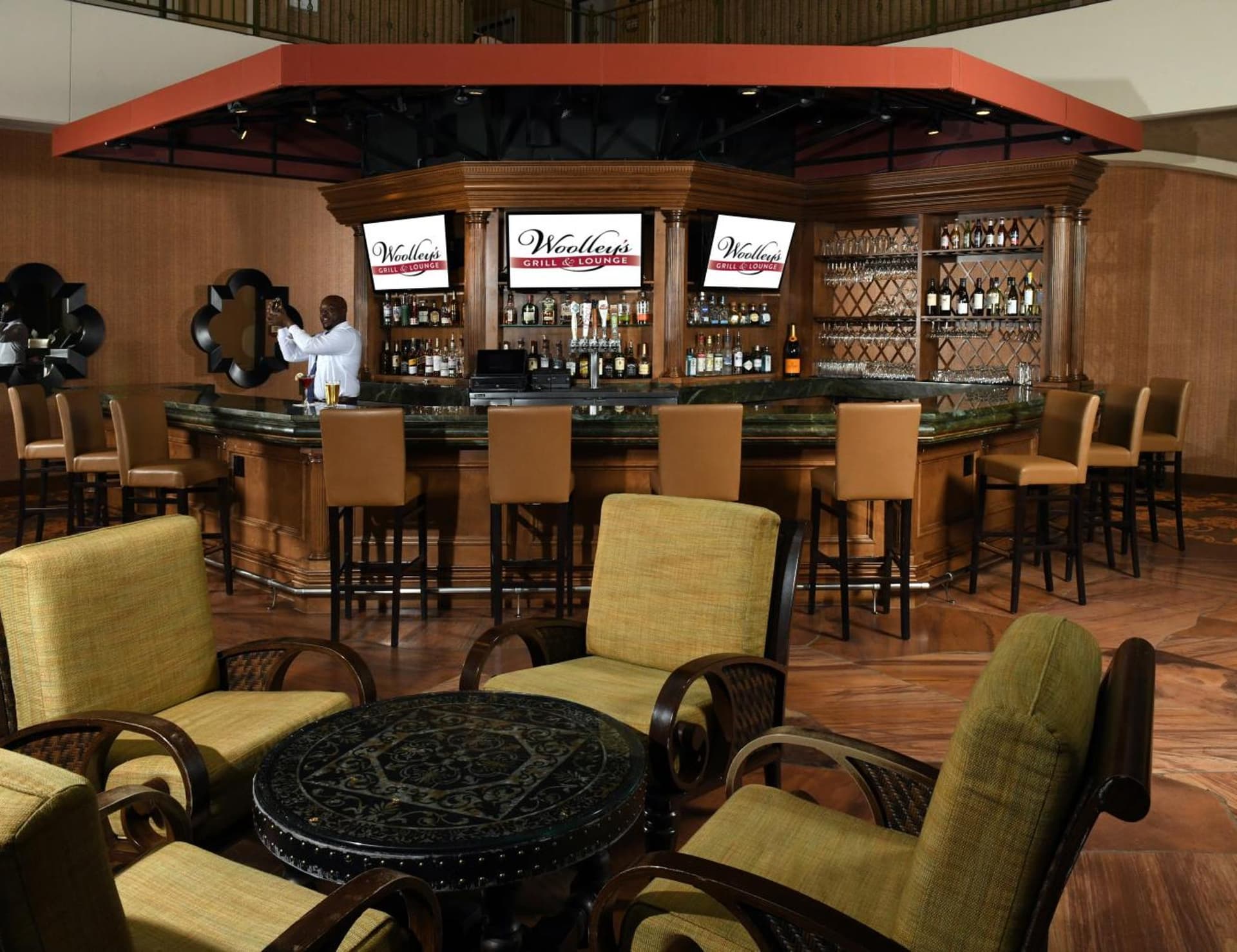 Woolley's Classic Suites Denver Airport