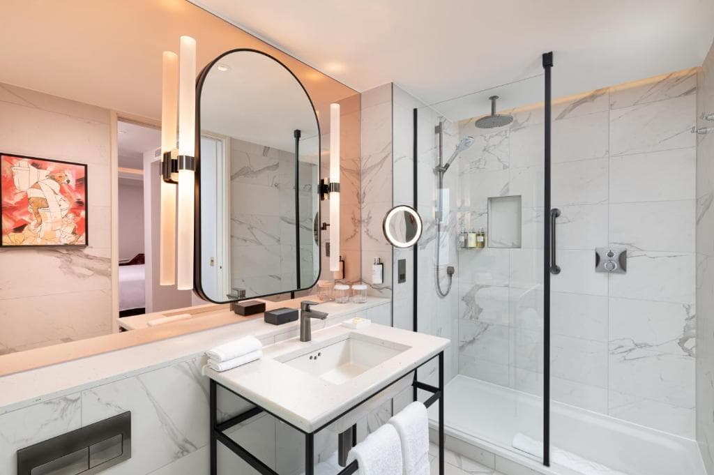 Lost Property St Paul’s London – Curio Collection by Hilton