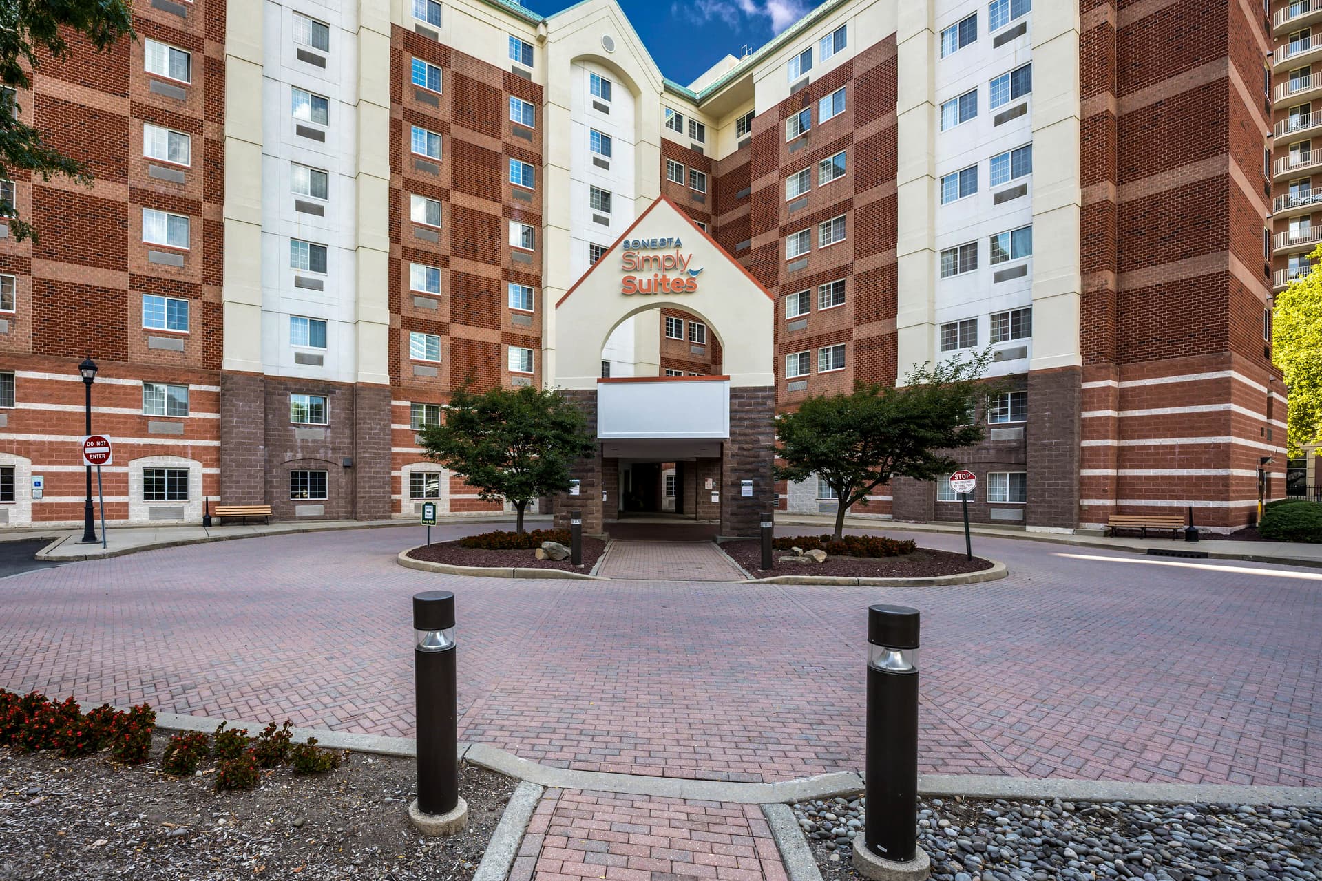 Sonesta Simply Suites Jersey City