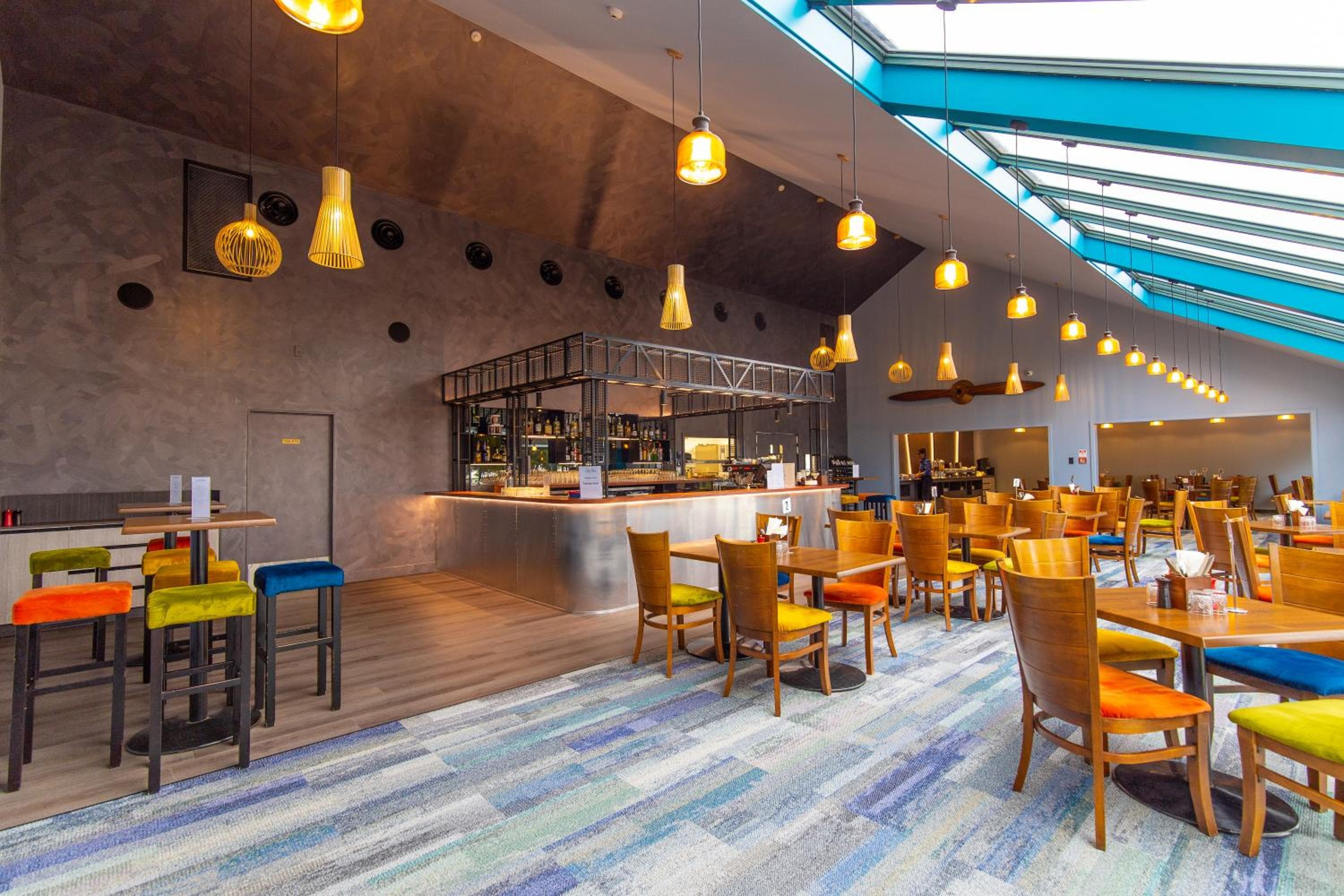 JetPark Hotel Hamilton Airport