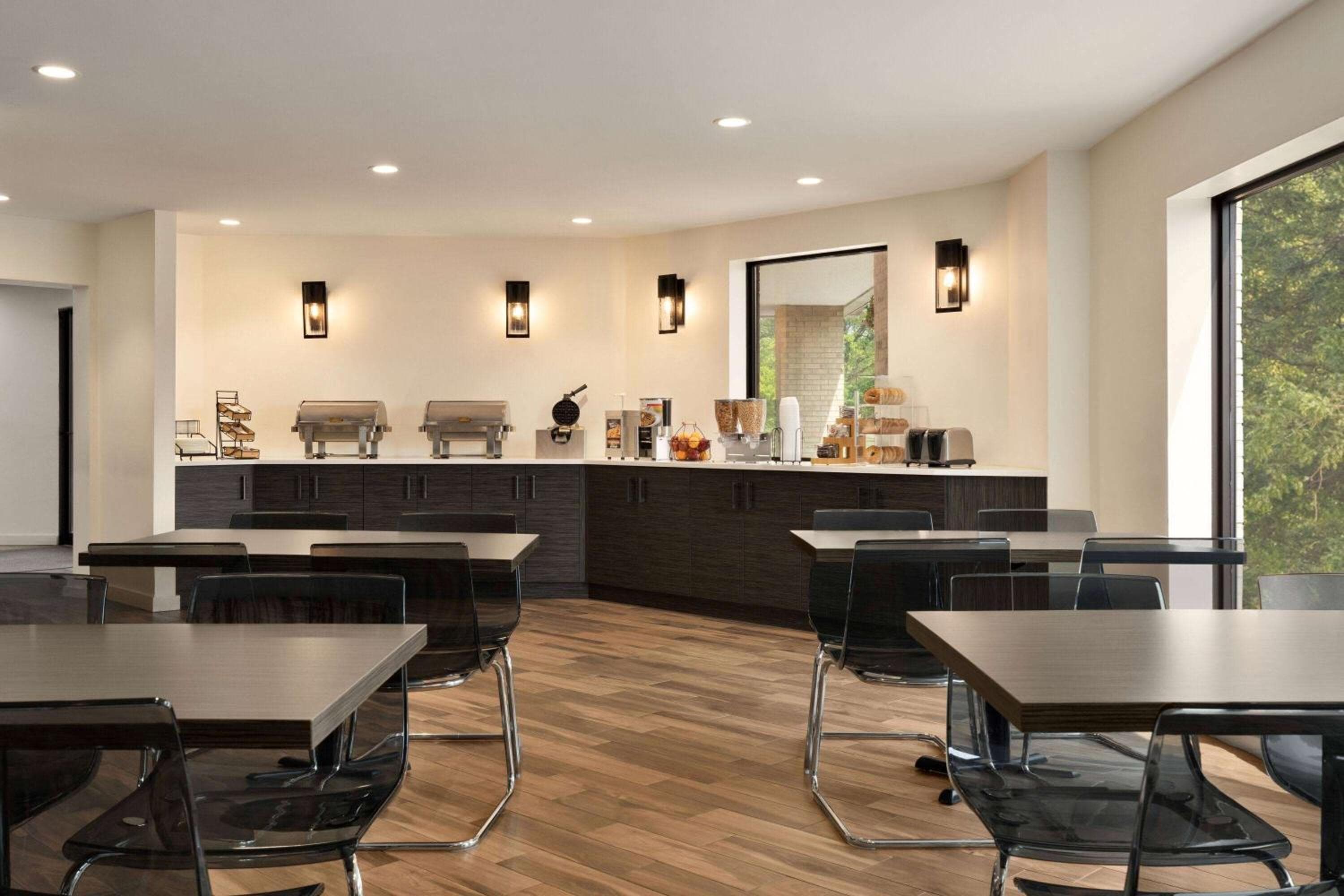 Days Inn by Wyndham Sarnia Harbourfront