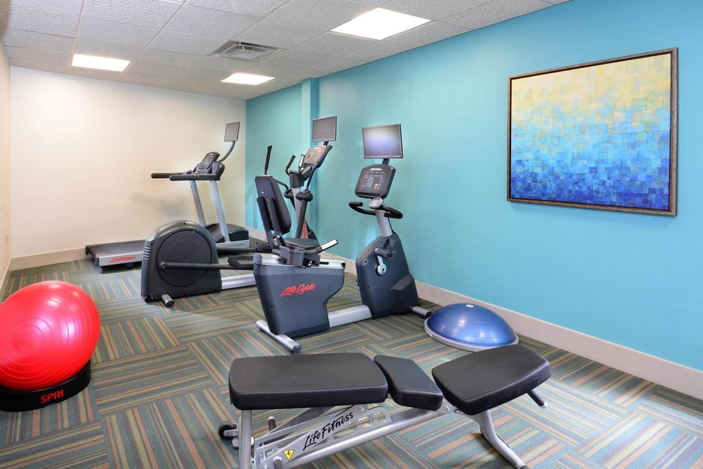 Holiday Inn Express & Suites Raleigh Durham Airport at RTP, an IHG Hotel