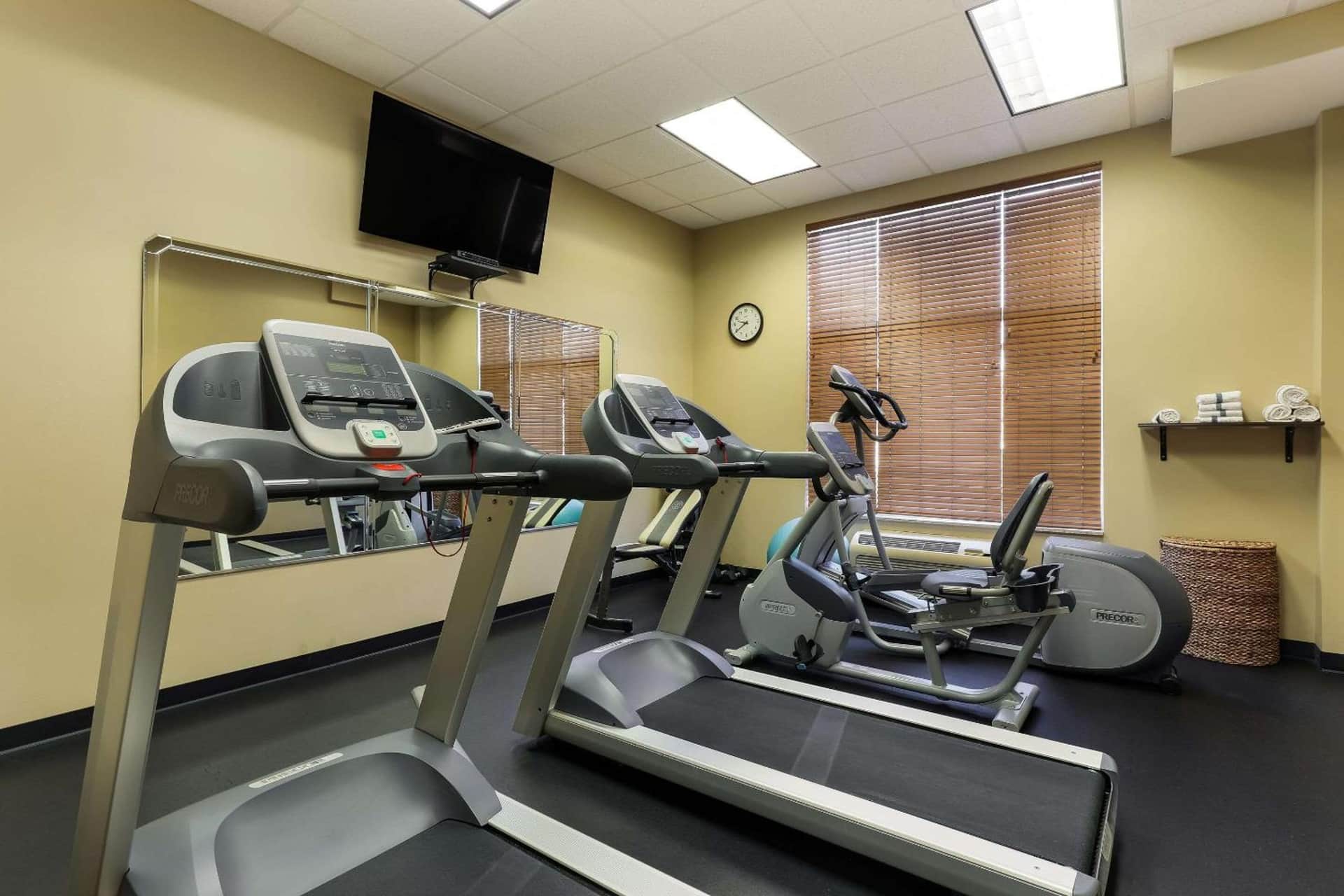 MainStay Suites Fitchburg - Madison