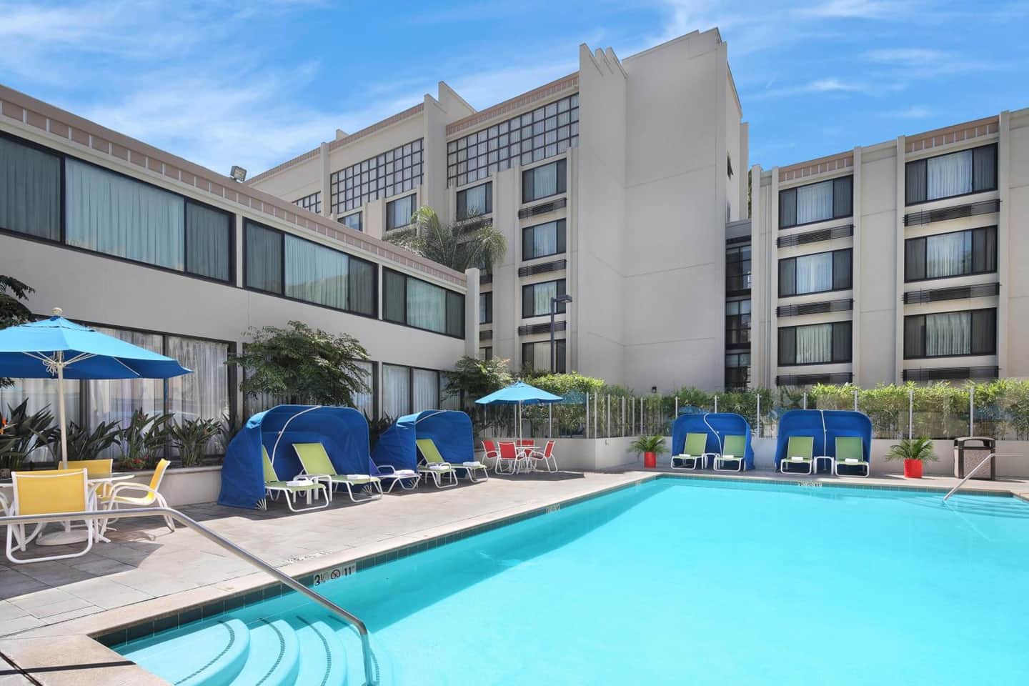 Holiday Inn Hotel & Suites Anaheim by IHG