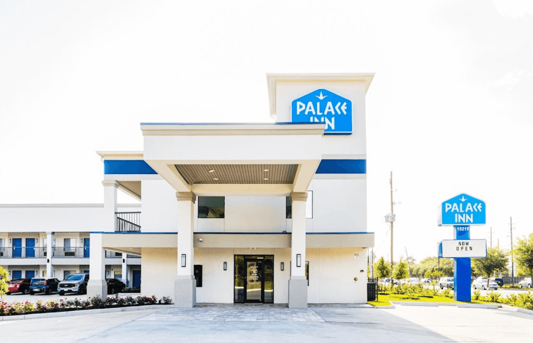 Palace Inn Blue Copperfield FM 529