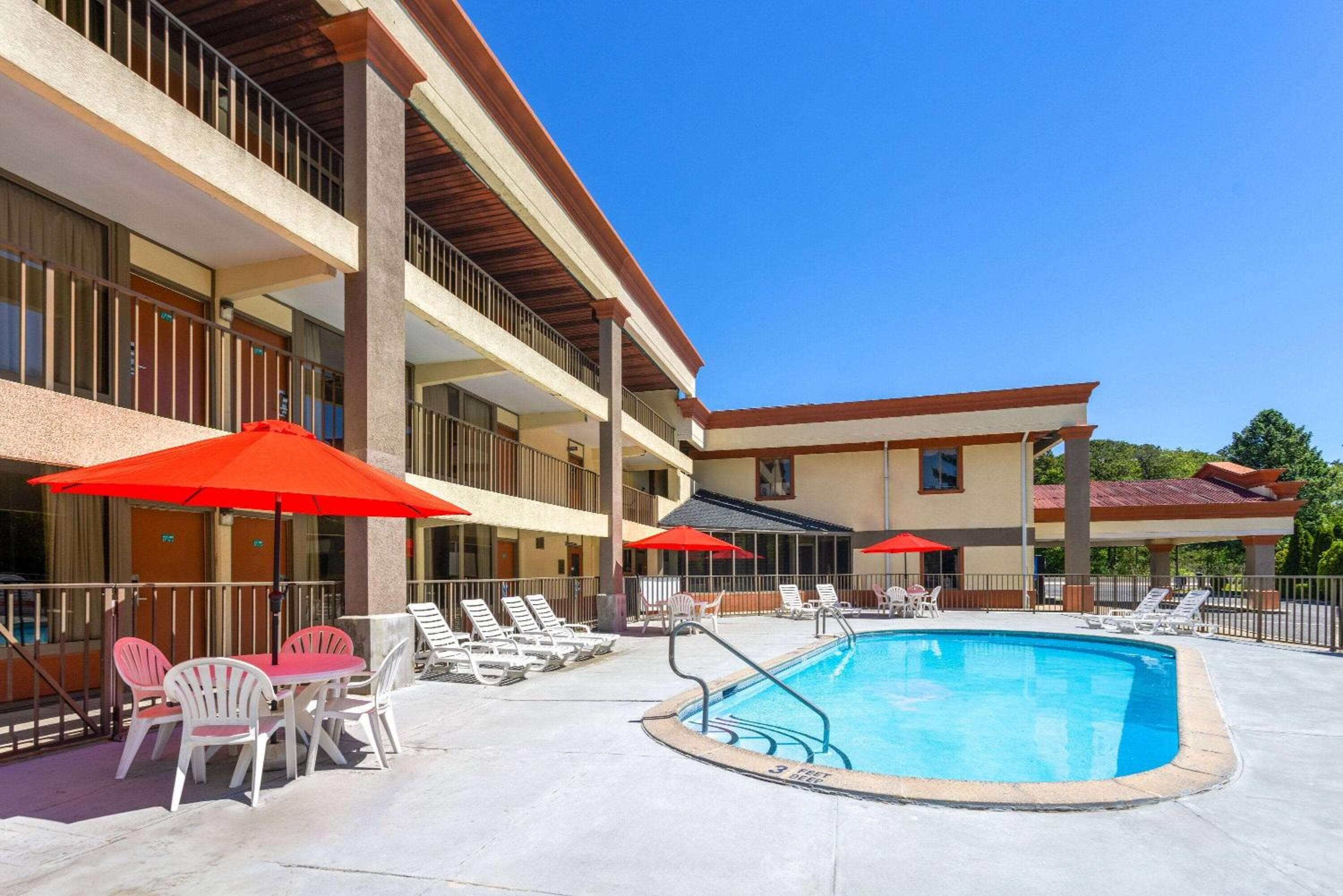 Howard Johnson by Wyndham Galloway Atlantic City Area