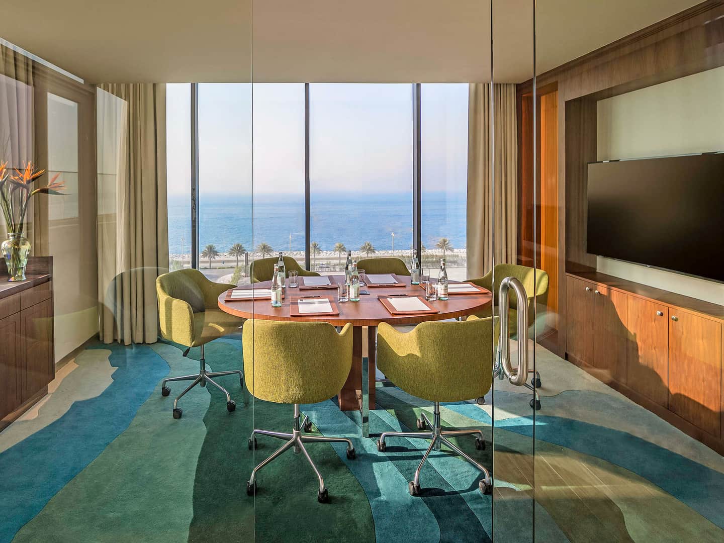 The Retreat Palm Dubai MGallery by Sofitel
