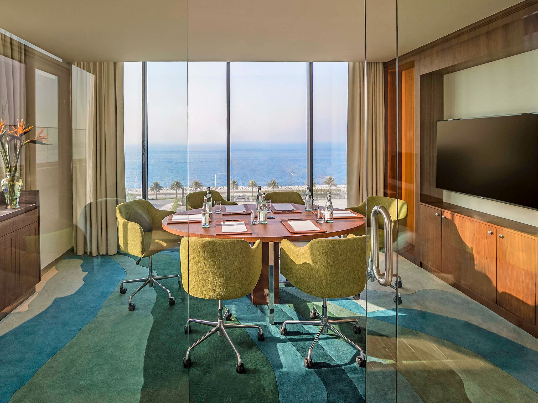 The Retreat Palm Dubai MGallery by Sofitel