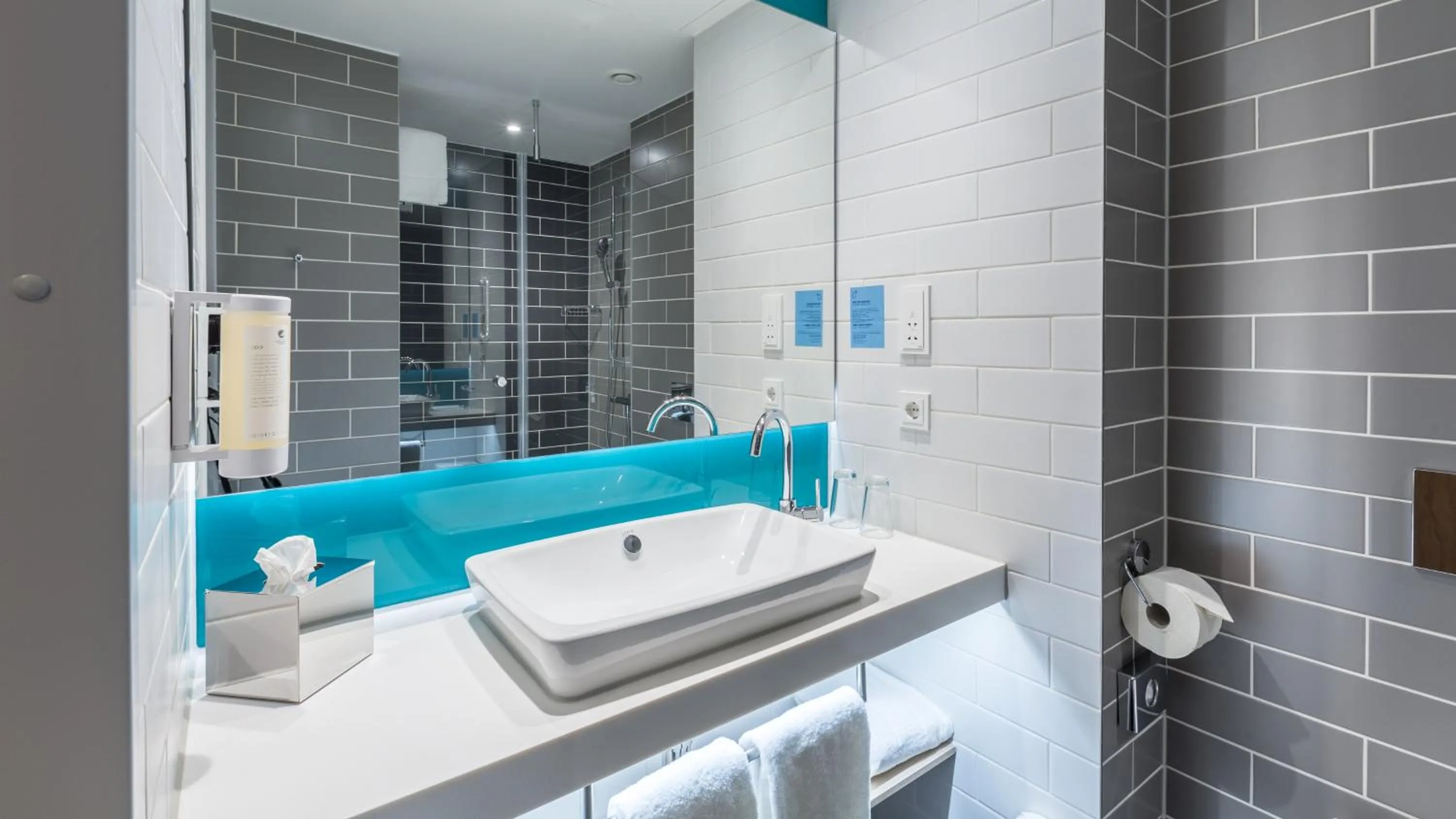 Holiday Inn Express Düsseldorf Hauptbahnhof