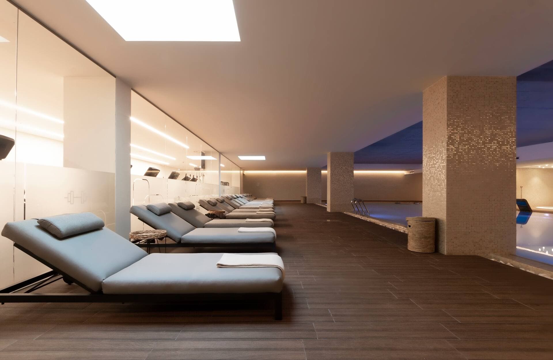 Boeira Garden Hotel Porto Gaia, Curio Collection by Hilton