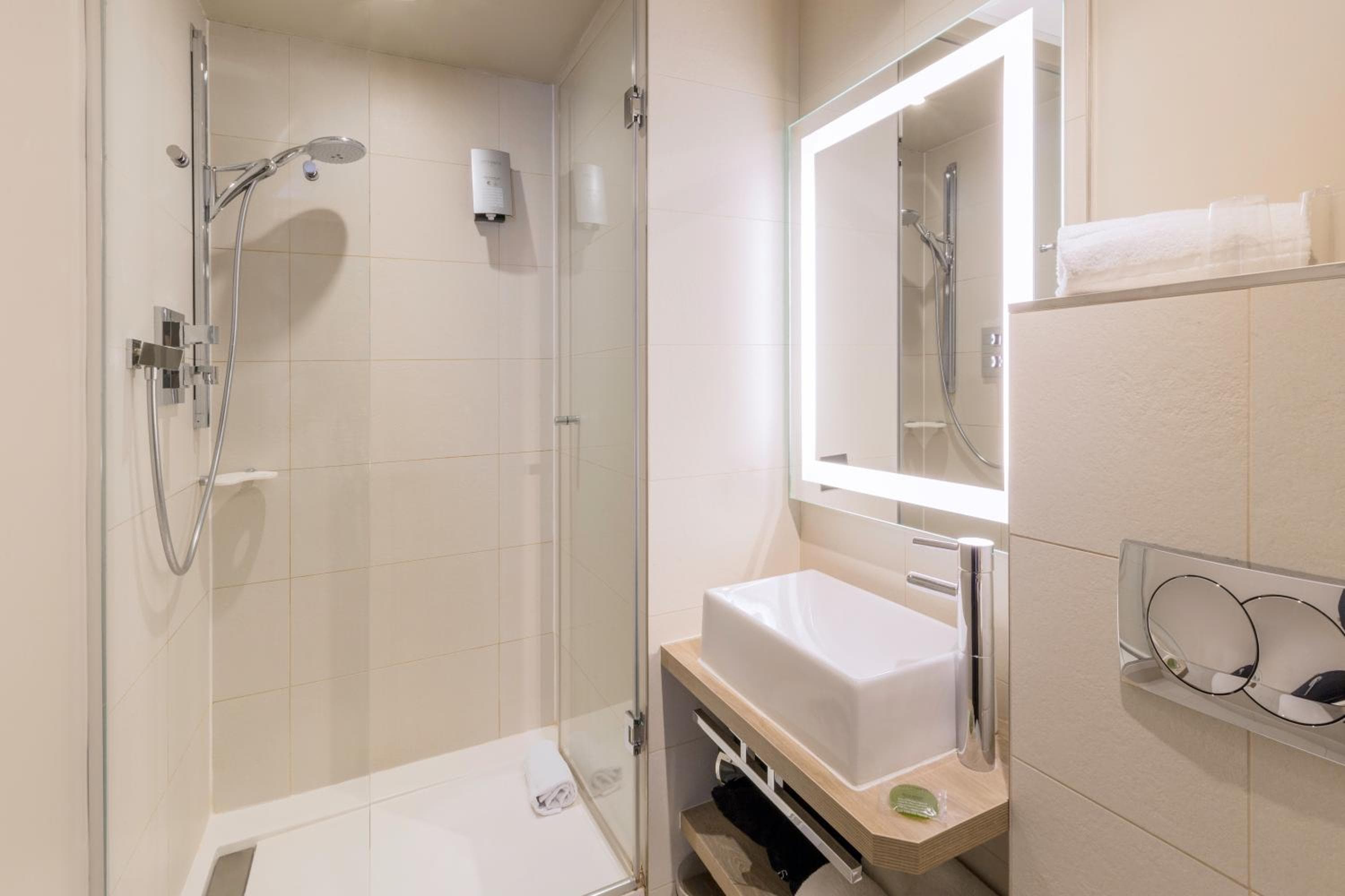 Hotel Le Montmartre Saint-Pierre