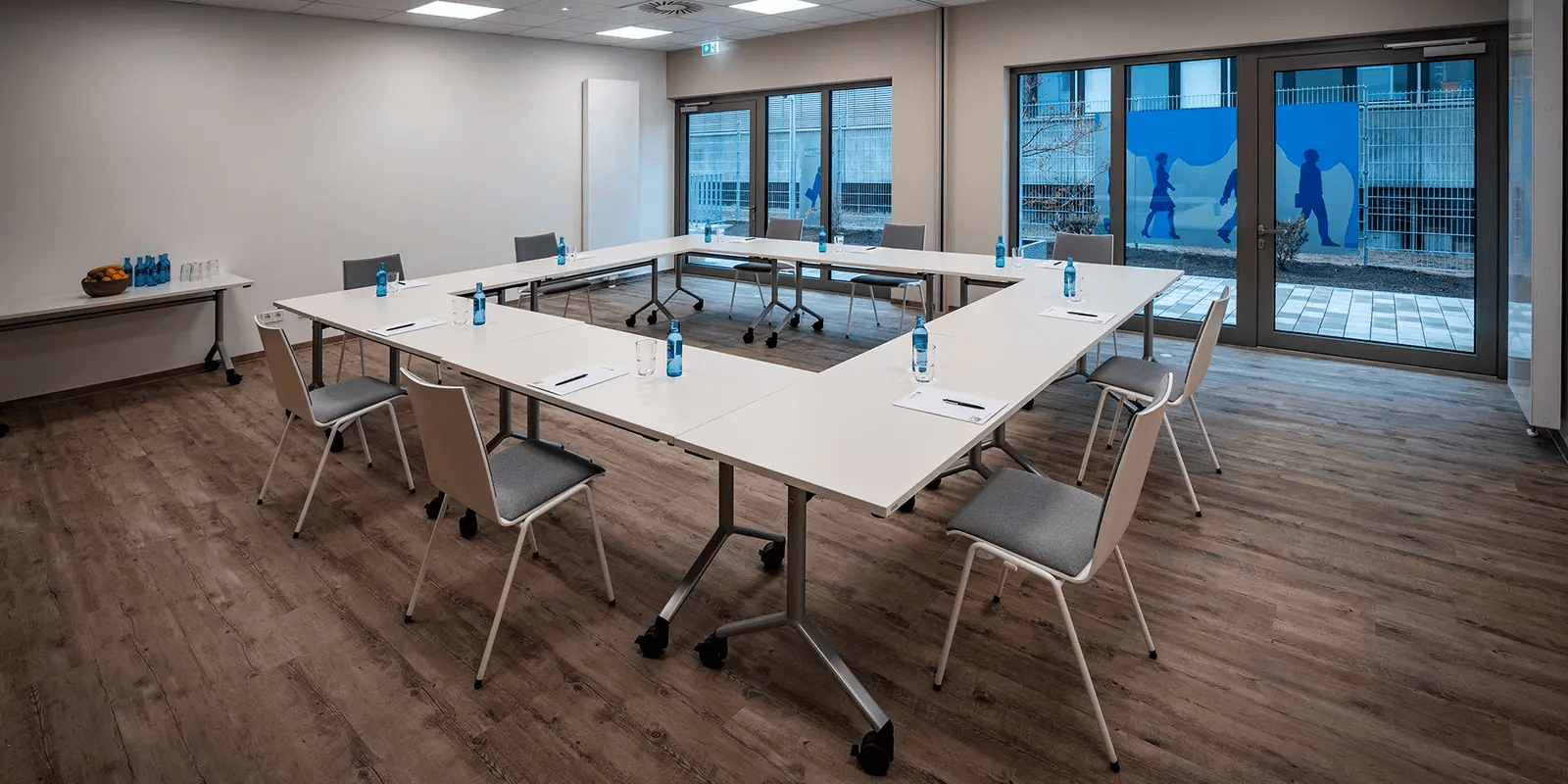 LOGINN Hotel Stuttgart Zuffenhausen