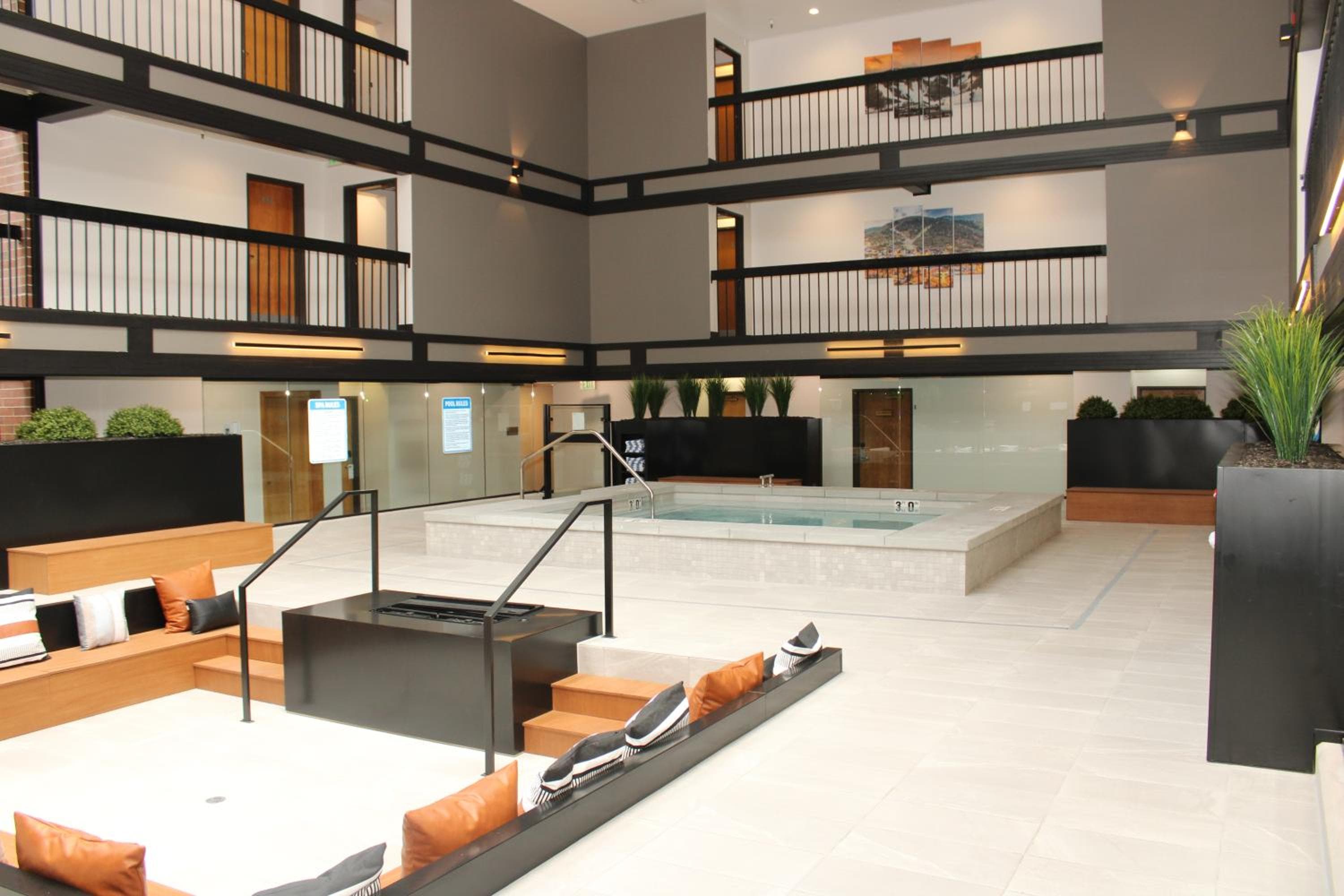 Park Plaza Resort, Ascend Hotel Collection