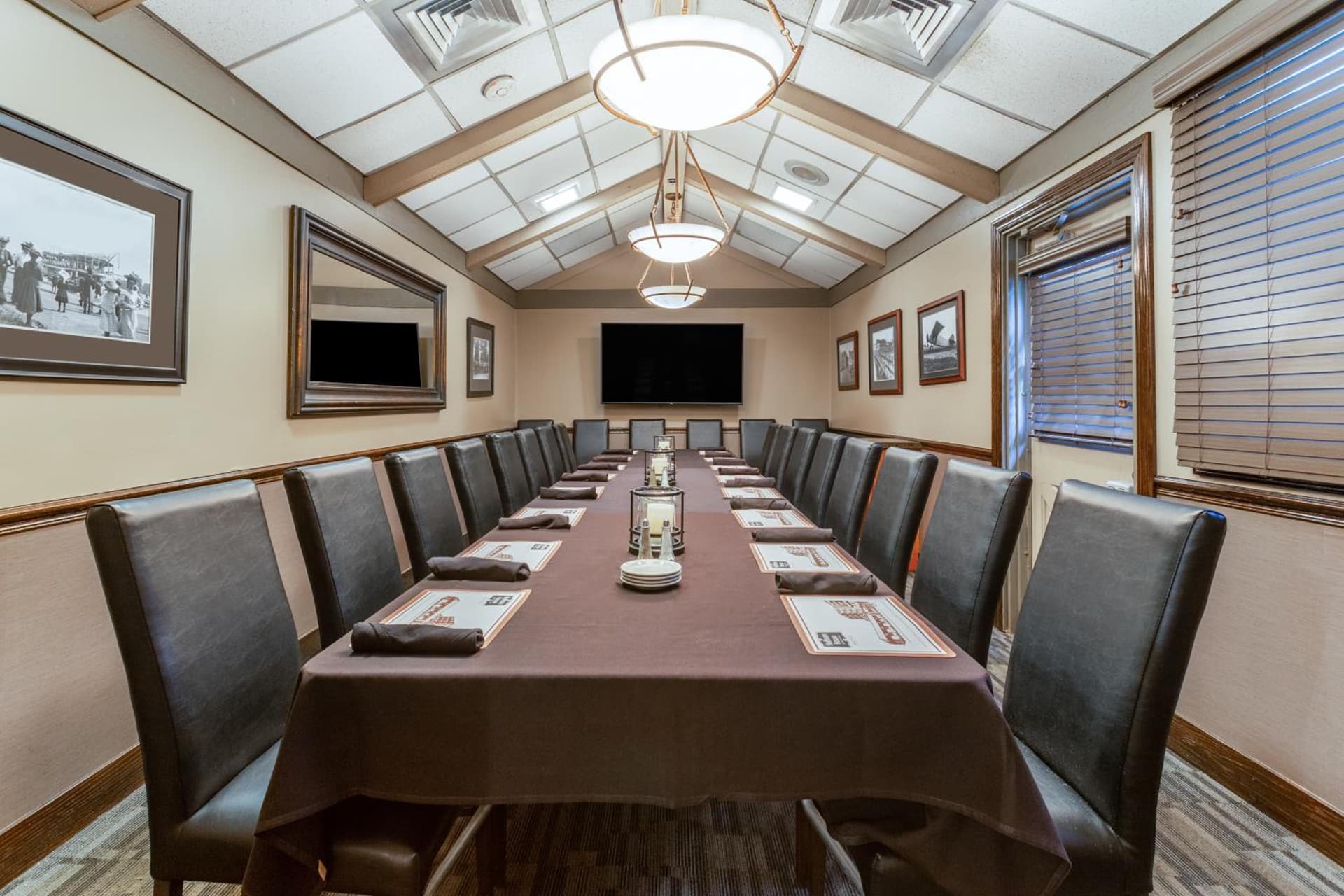 Holiday Inn Rockford by IHG
