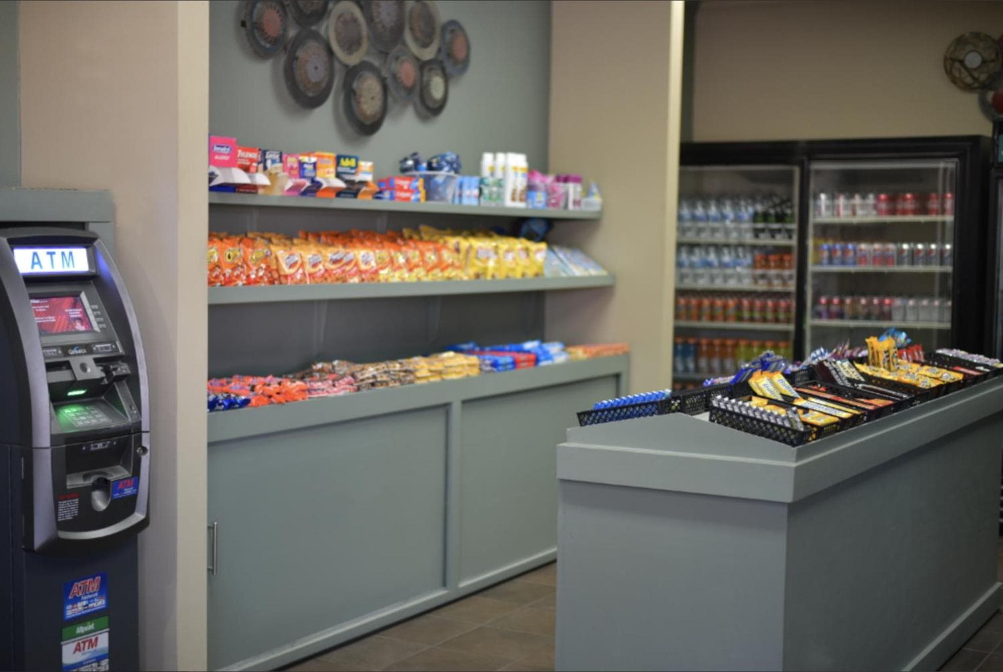 Family Garden Inn & Suites