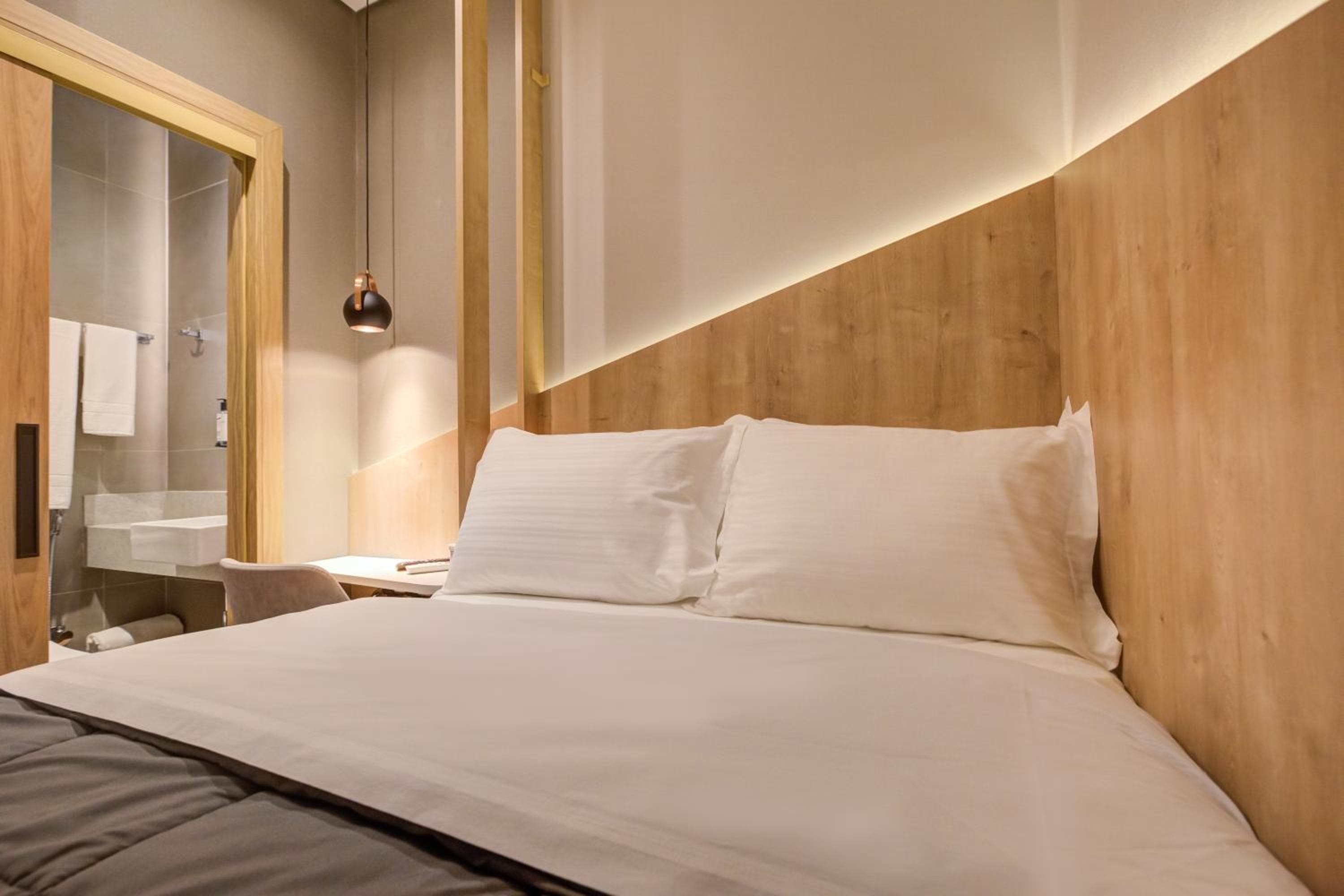 Fast Sleep Suites by Slaviero Hoteis - Terminal 2 - desembarque oeste