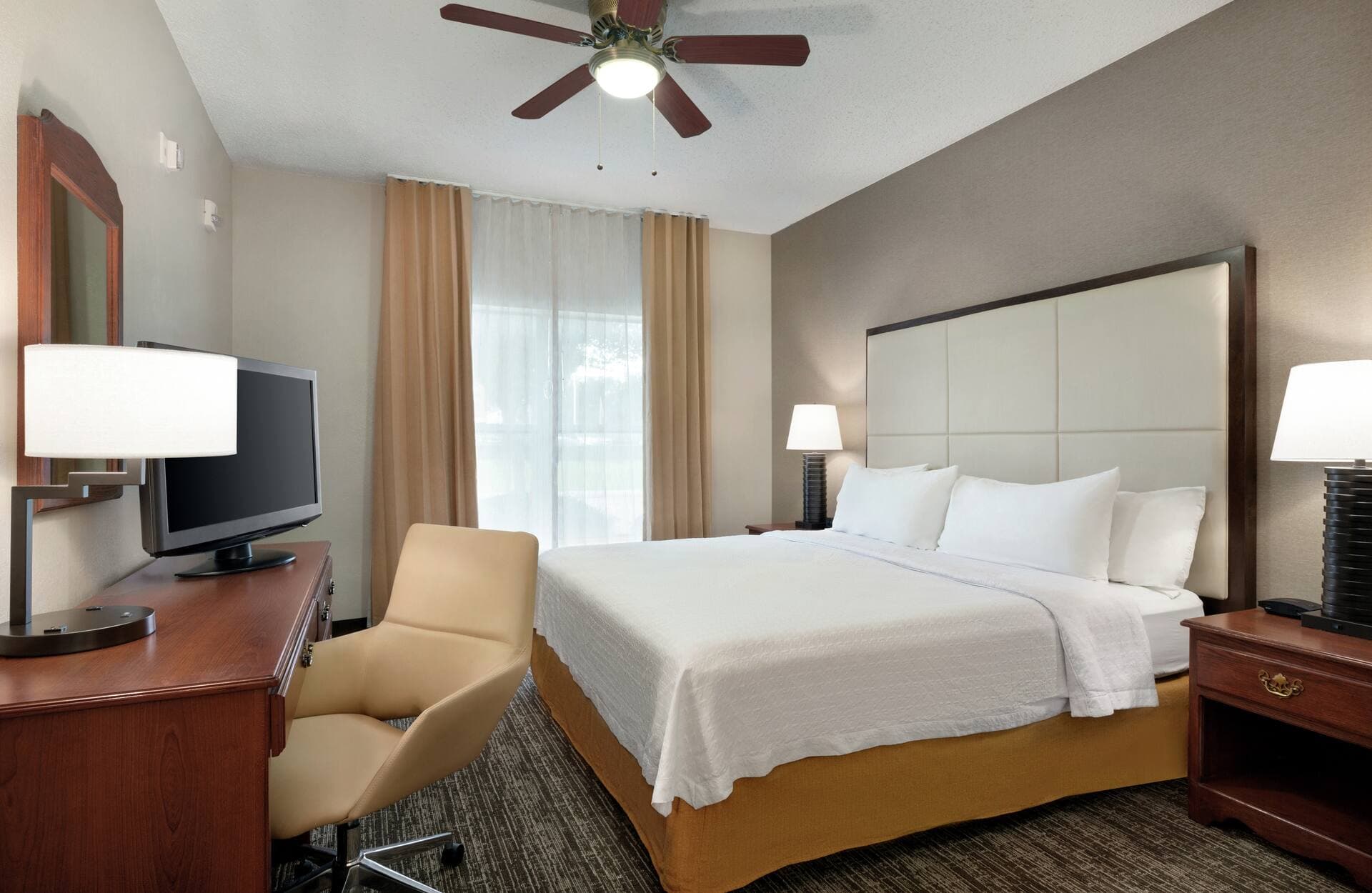 Homewood Suites by Hilton Dallas-Arlington