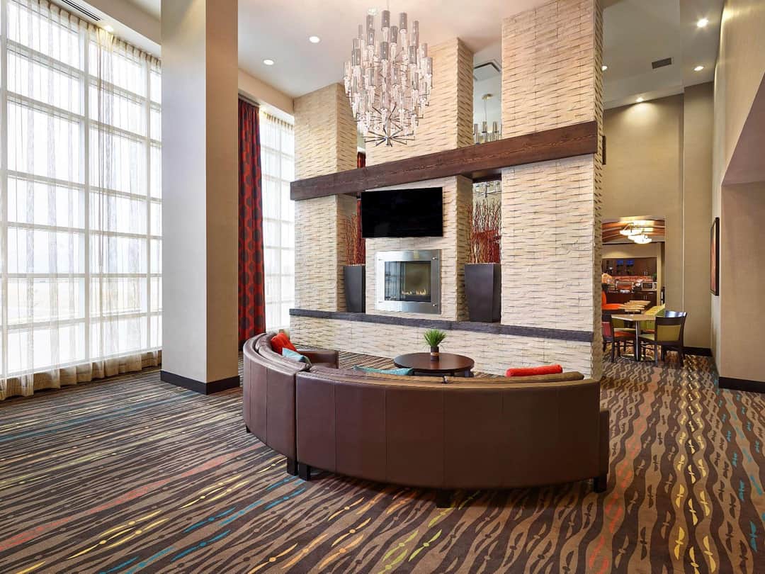 Homewood Suites by Hilton Calgary-Airport