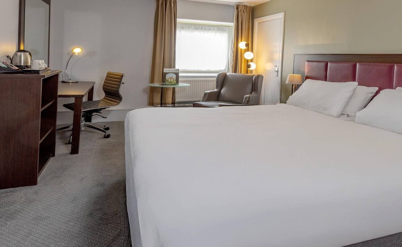 Cambridge Bar Hill Hotel, BW Signature Collection