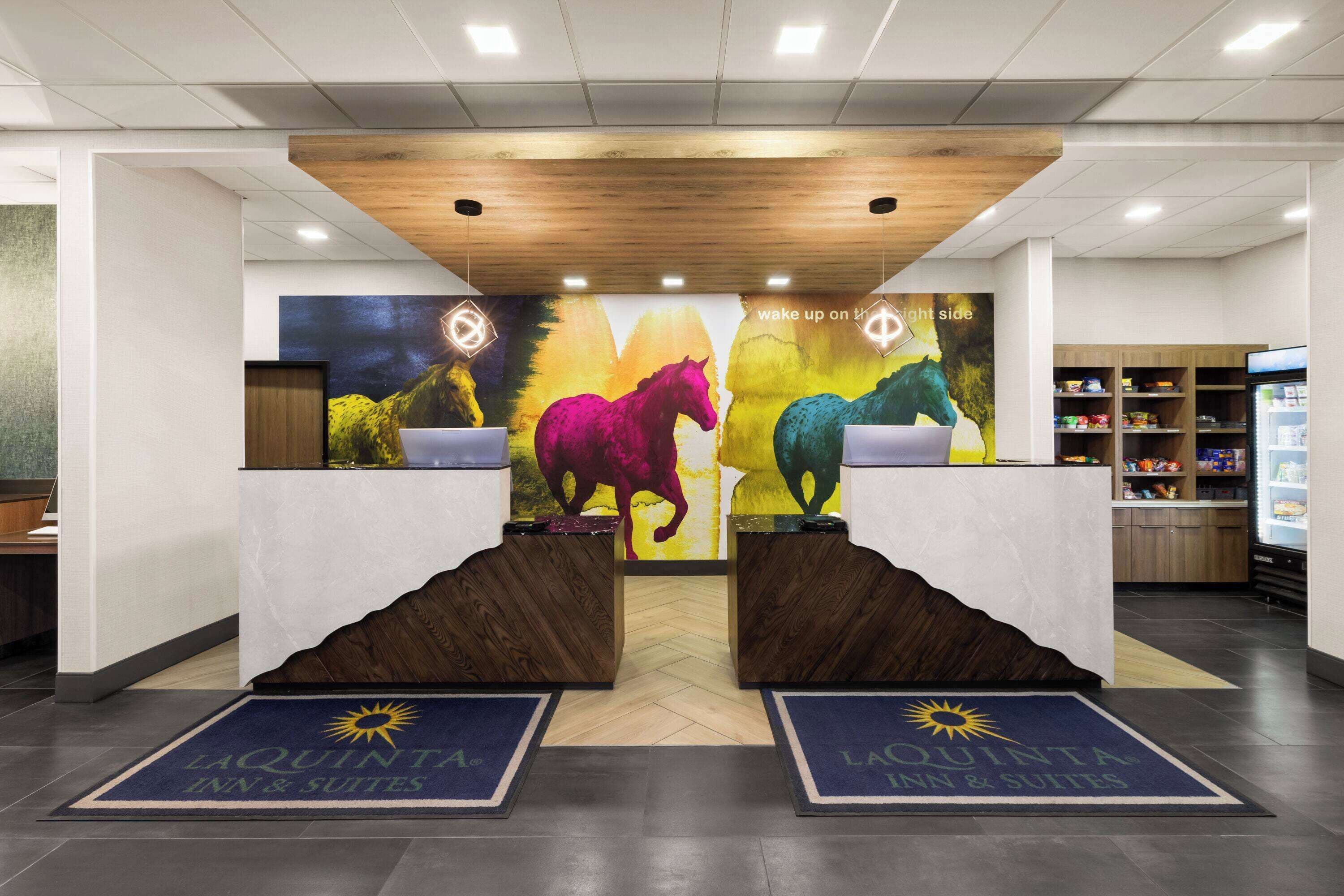 La Quinta Inn & Suites by Wyndham El Paso East Loop-375