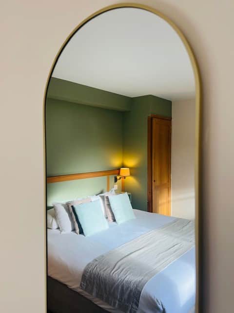Hotel Saint Laurent, The Originals Relais