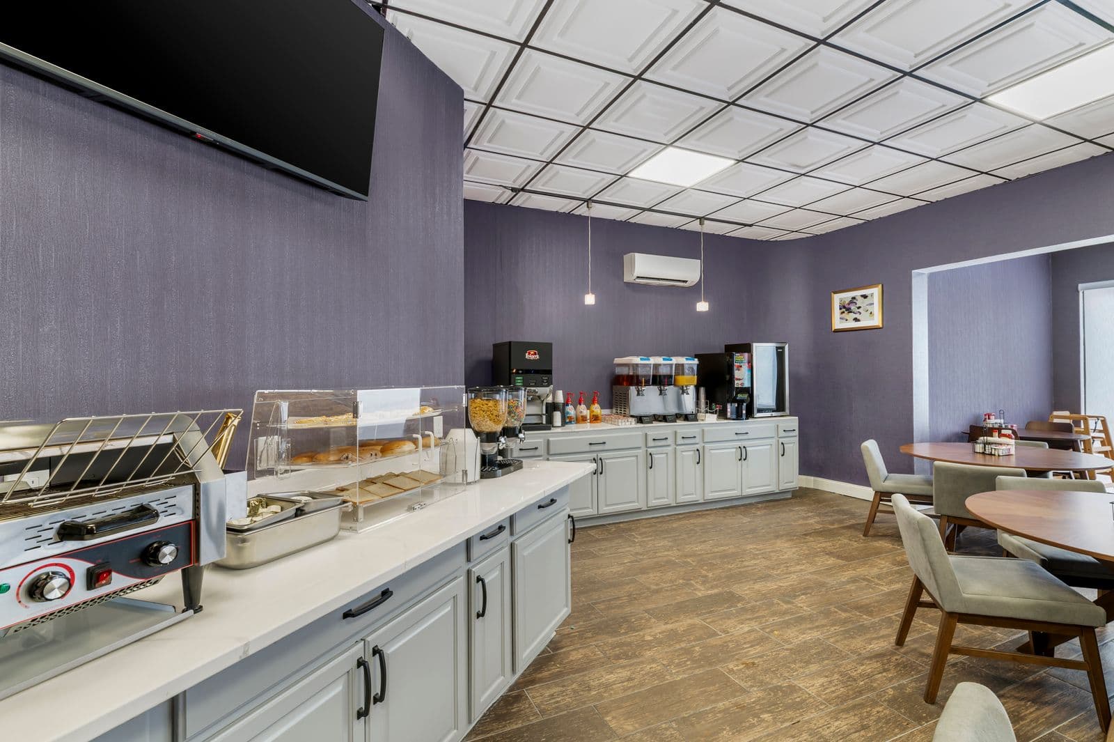 Cambridge Hotel - Kansas City