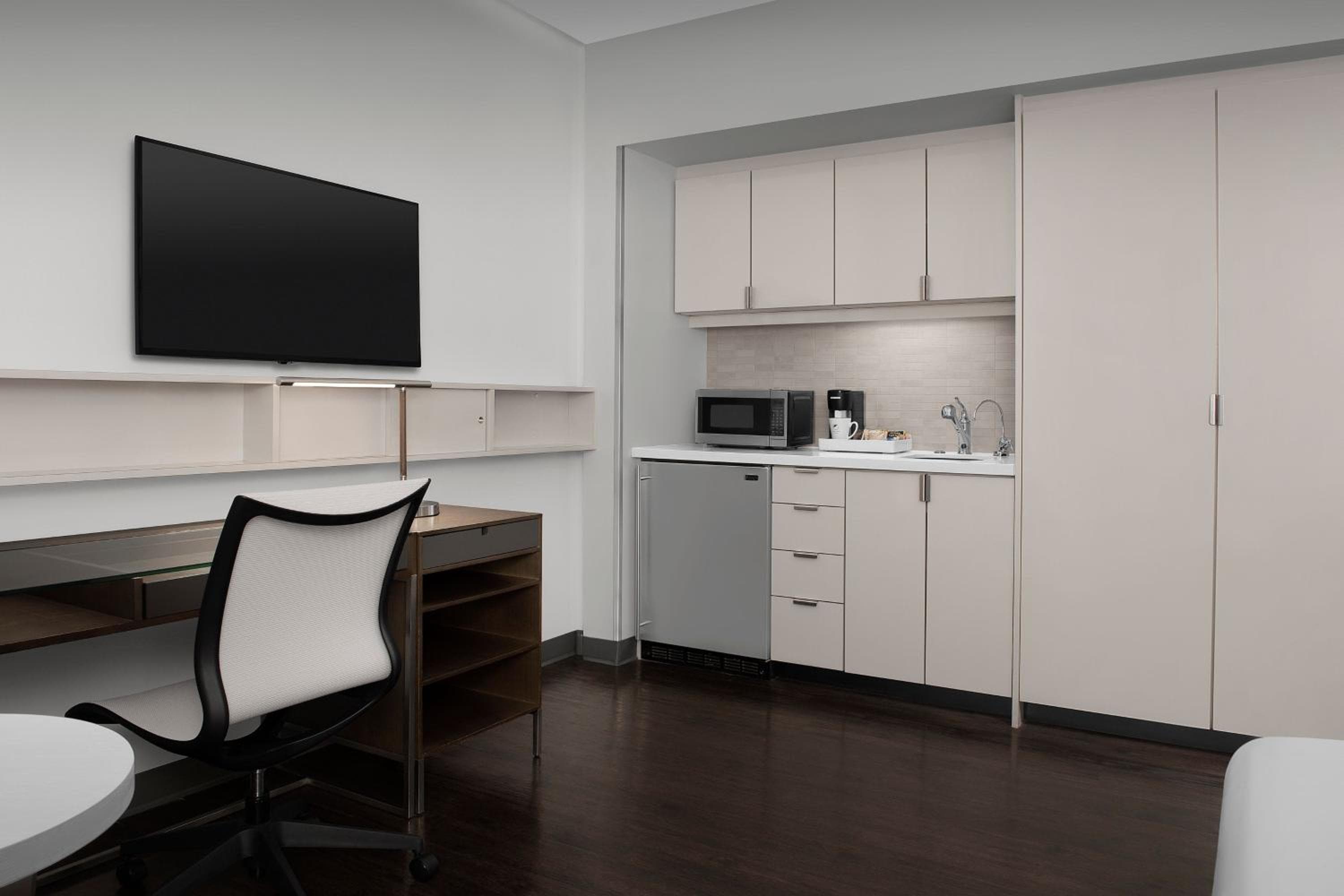 Element Denver Park Meadows