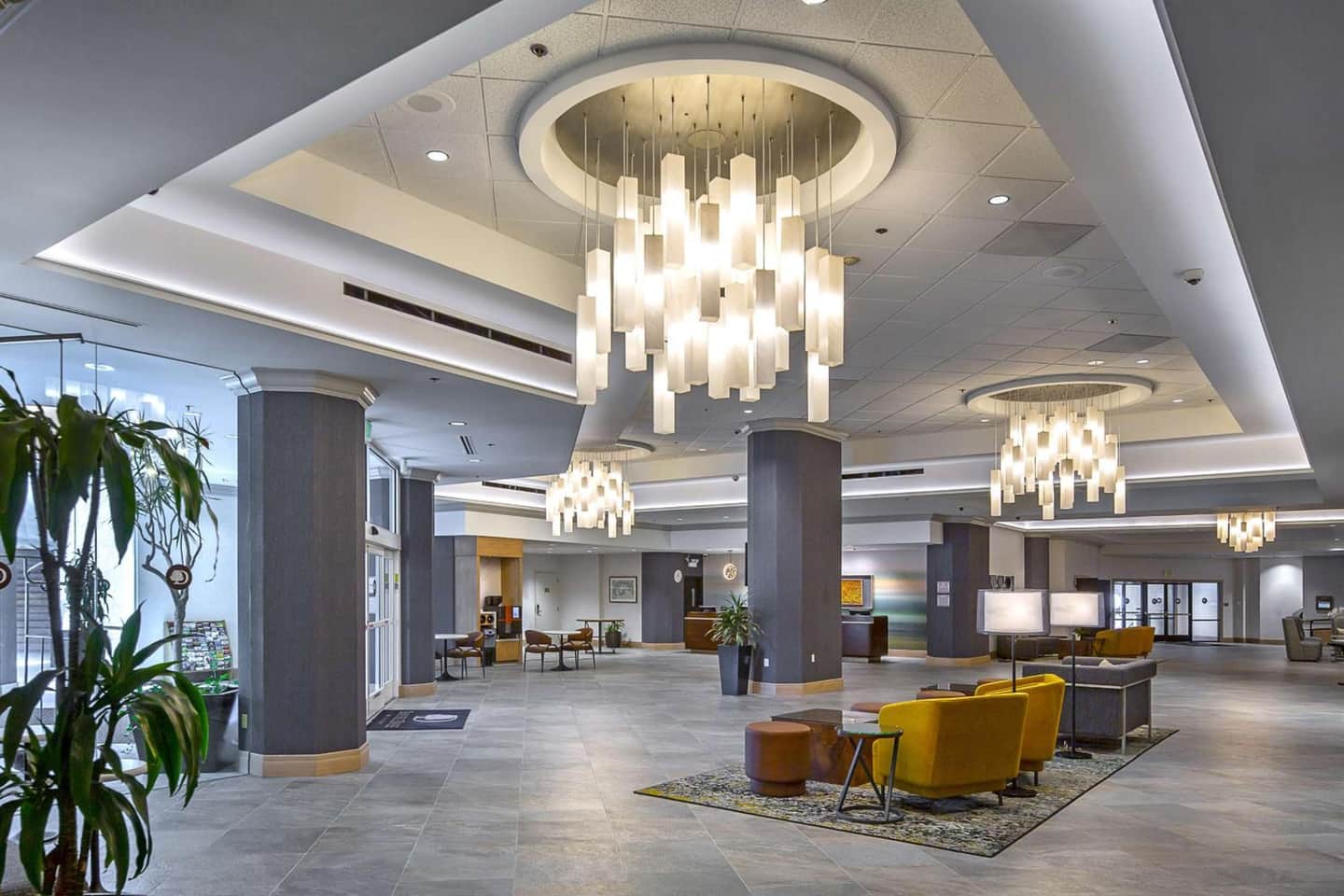 DoubleTree by Hilton Modesto