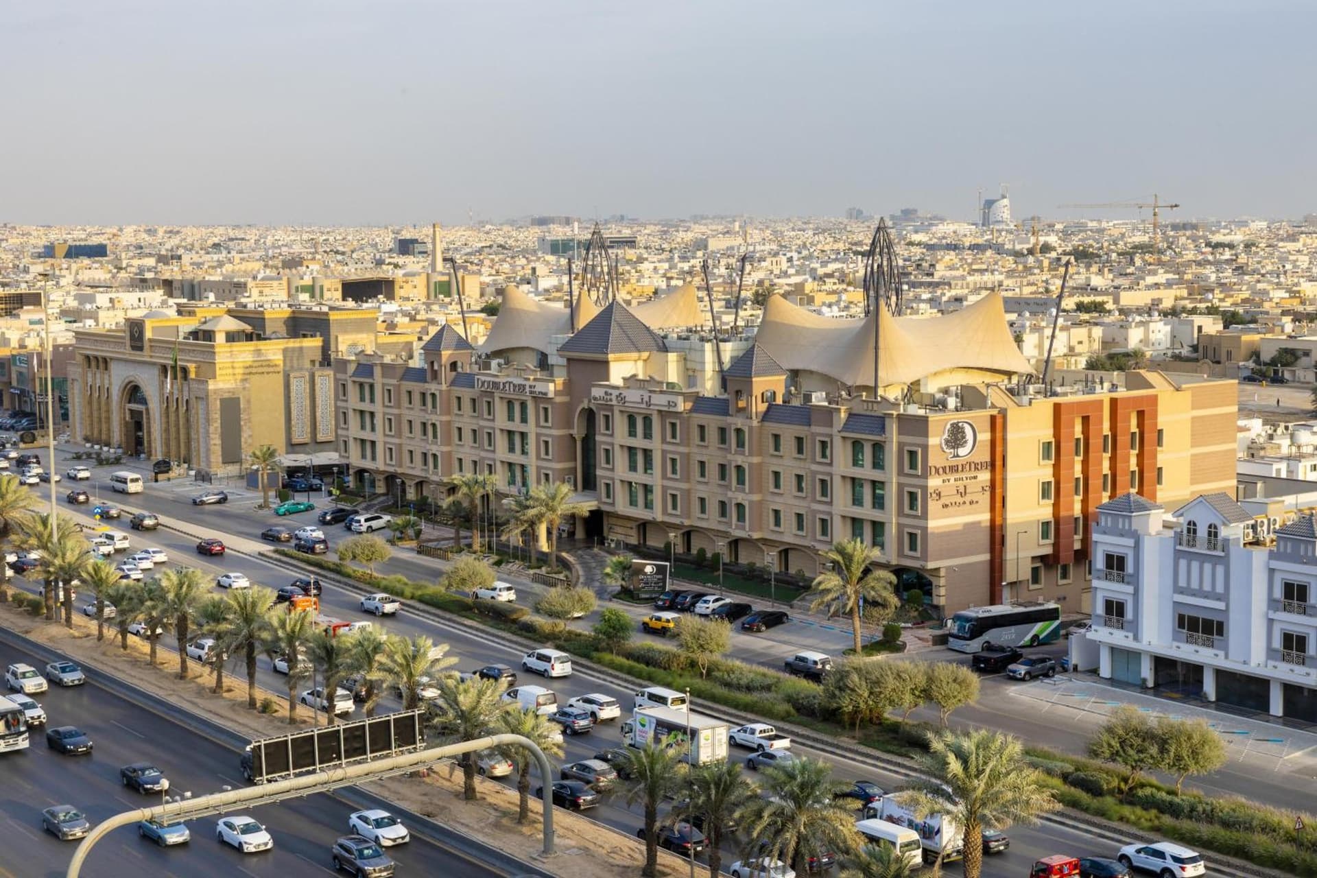 DoubleTree by Hilton Riyadh-Al Muroj Business Gate