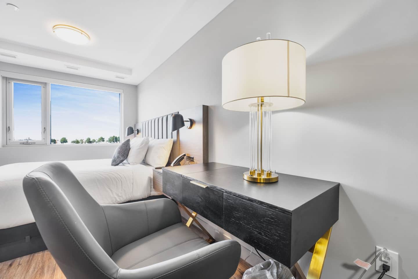 Skye Hotel & Residences, BW Signature Collection