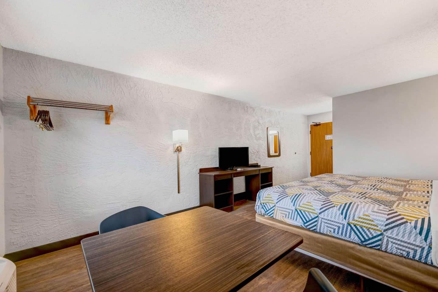 Motel 6 Elk Grove O'Hare