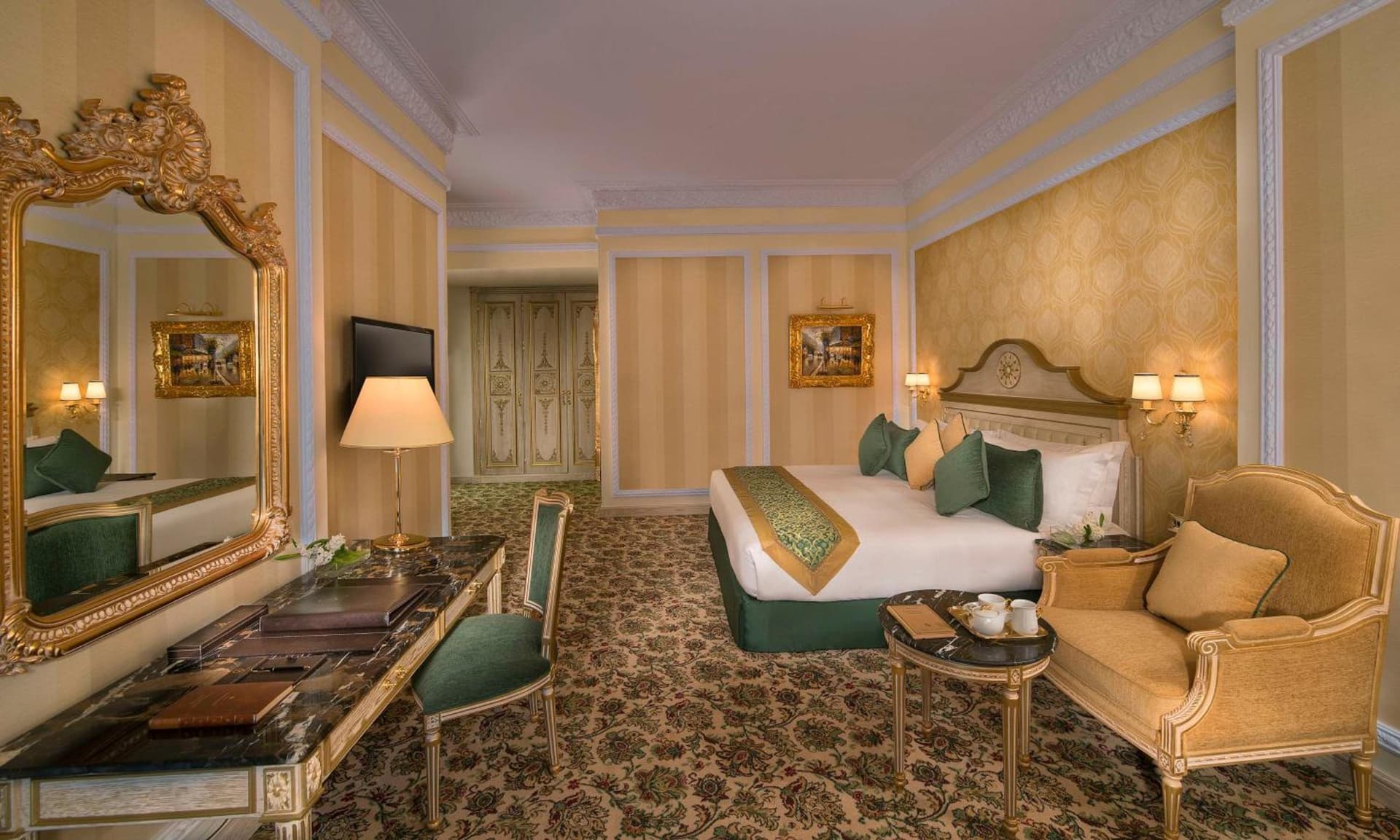Royal Rose Hotel Abu Dhabi, Curio Collection by Hilton