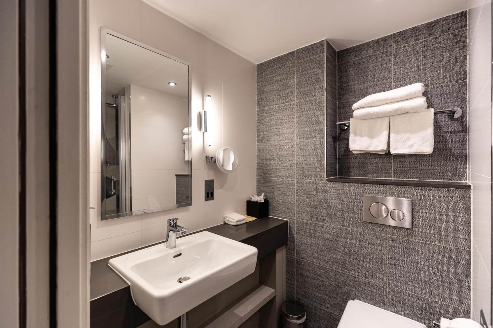 DoubleTree by Hilton London - West End