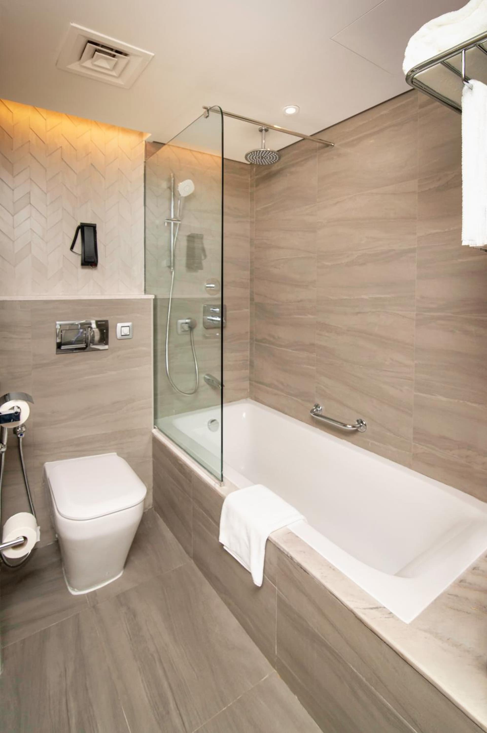 Radisson Blu Hotel & Resort, Abu Dhabi Corniche
