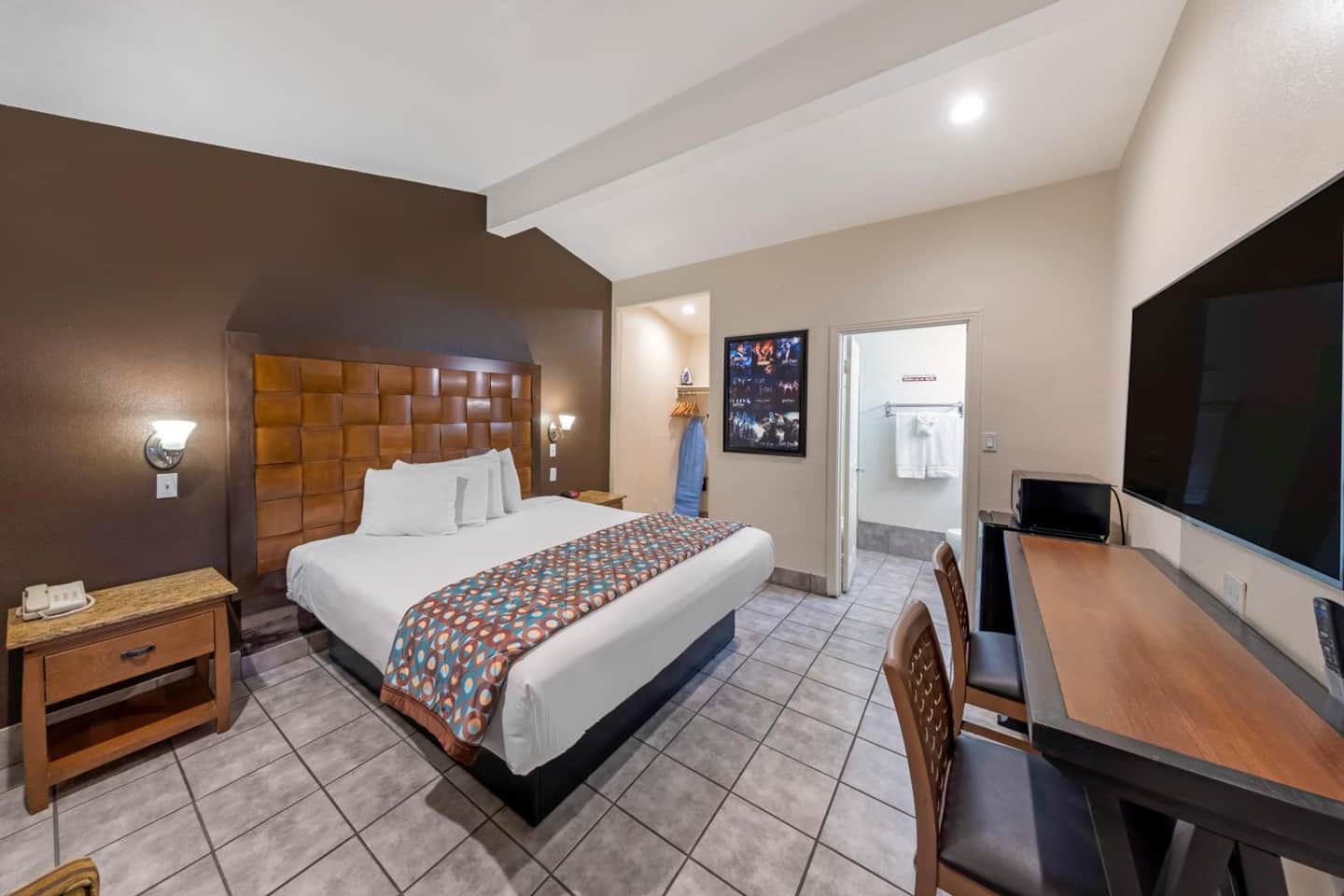 Anaheim Discovery Inn & Suites At The Park