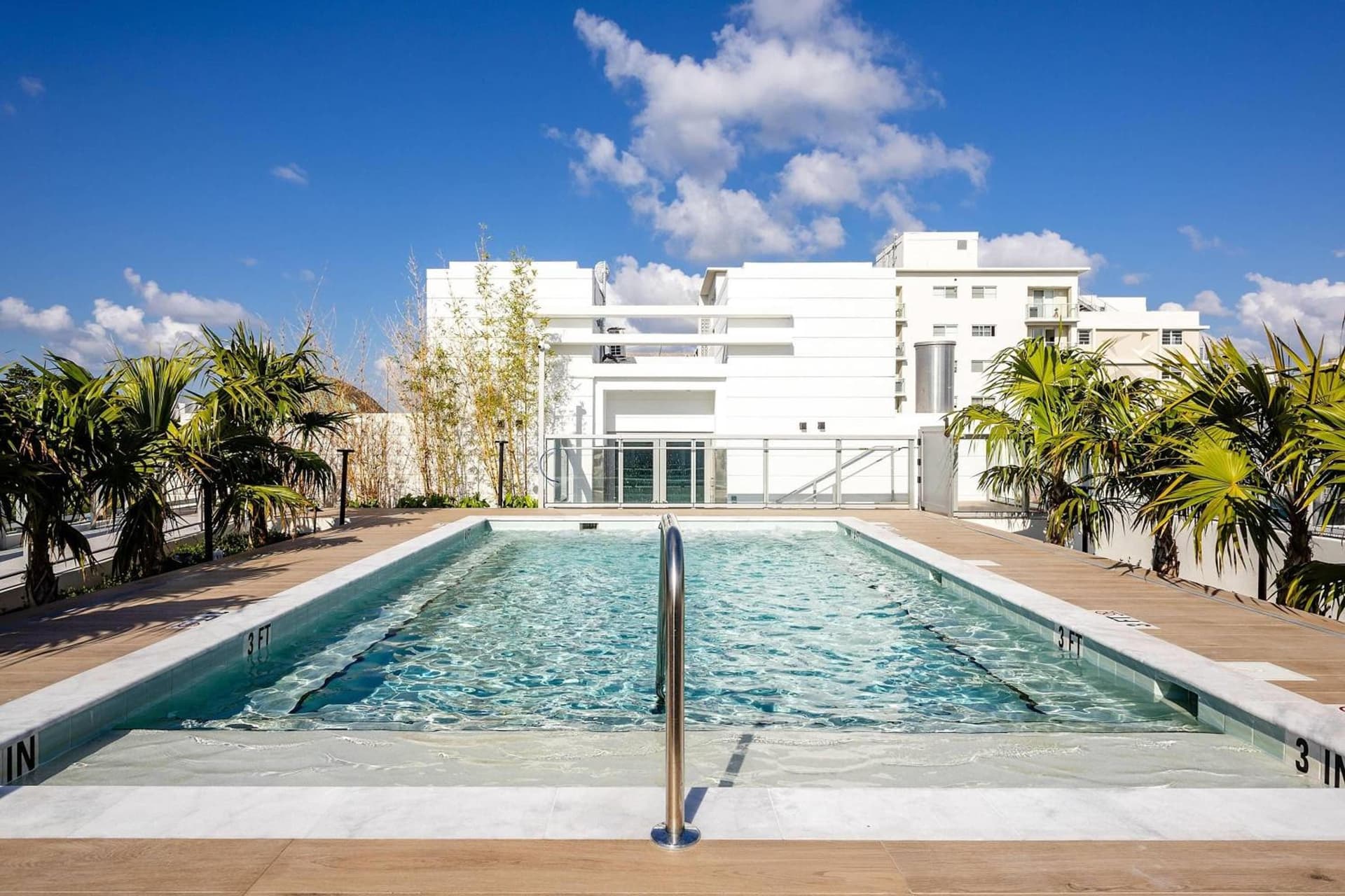 Dolce by Wyndham Miami Beach