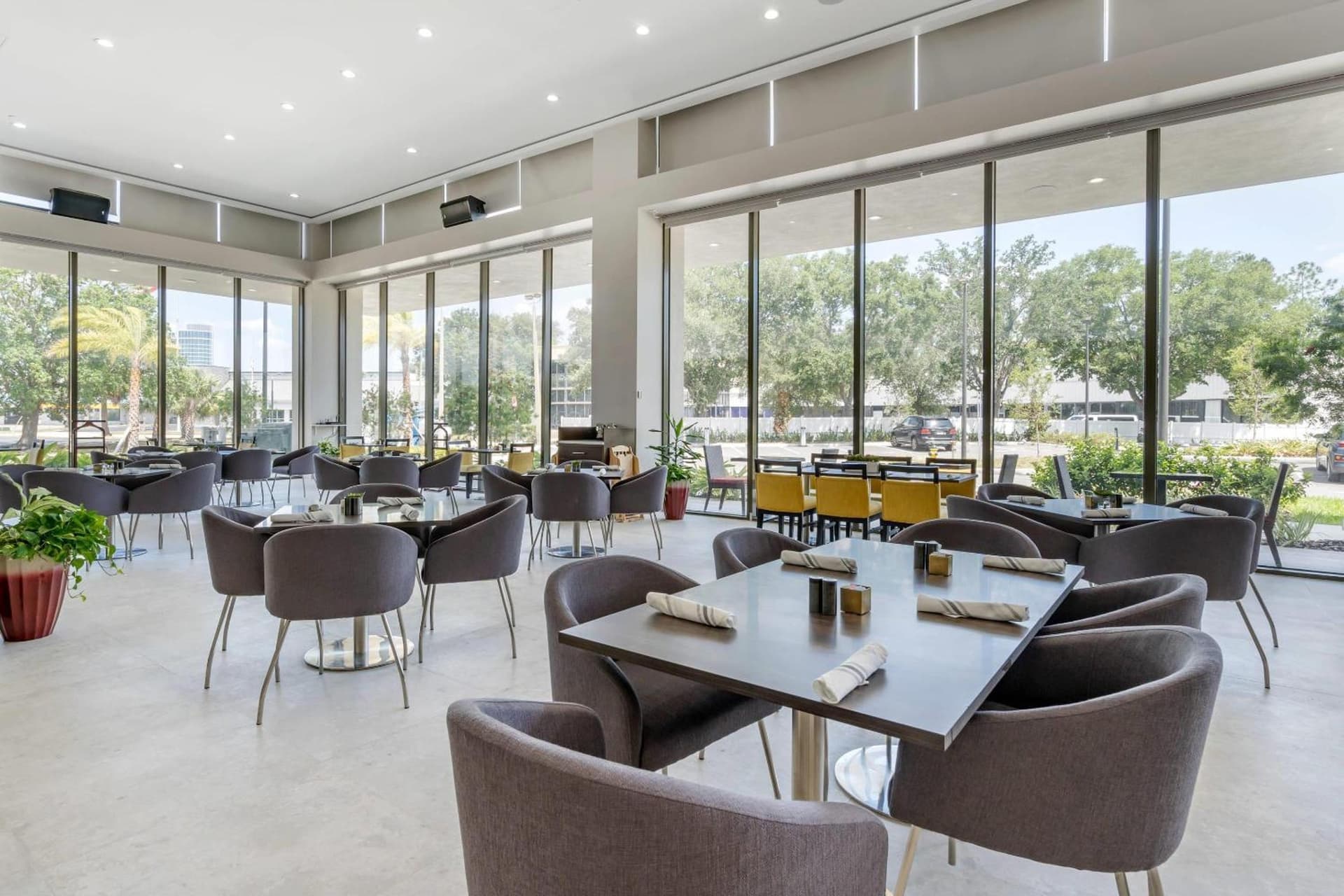 Cambria Hotel Orlando near Universal Theme Parks