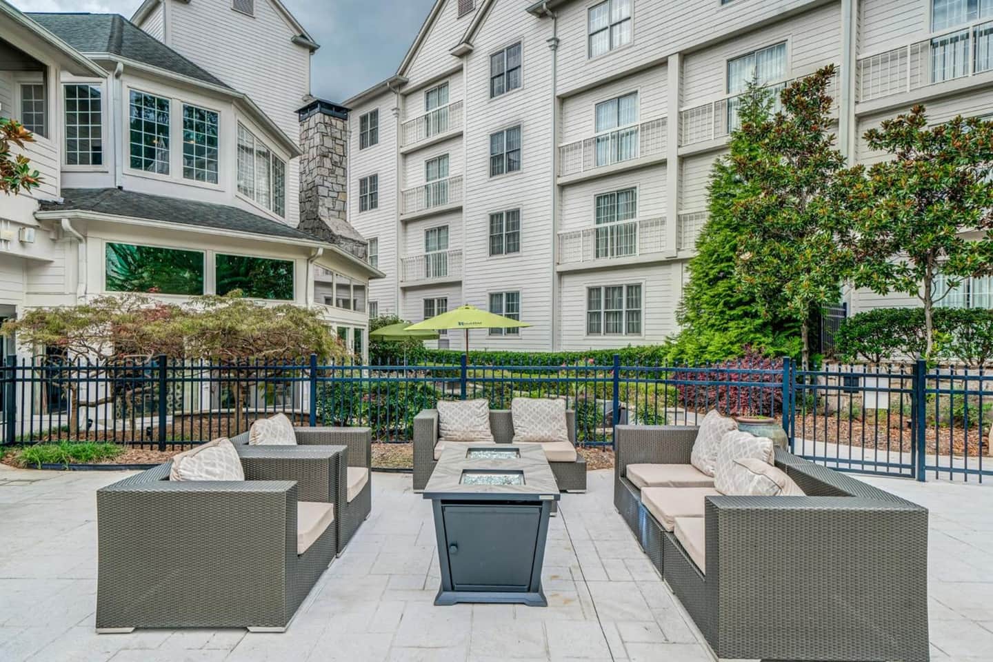 Hotel Indigo Atlanta-Vinings Ballpark Area by IHG