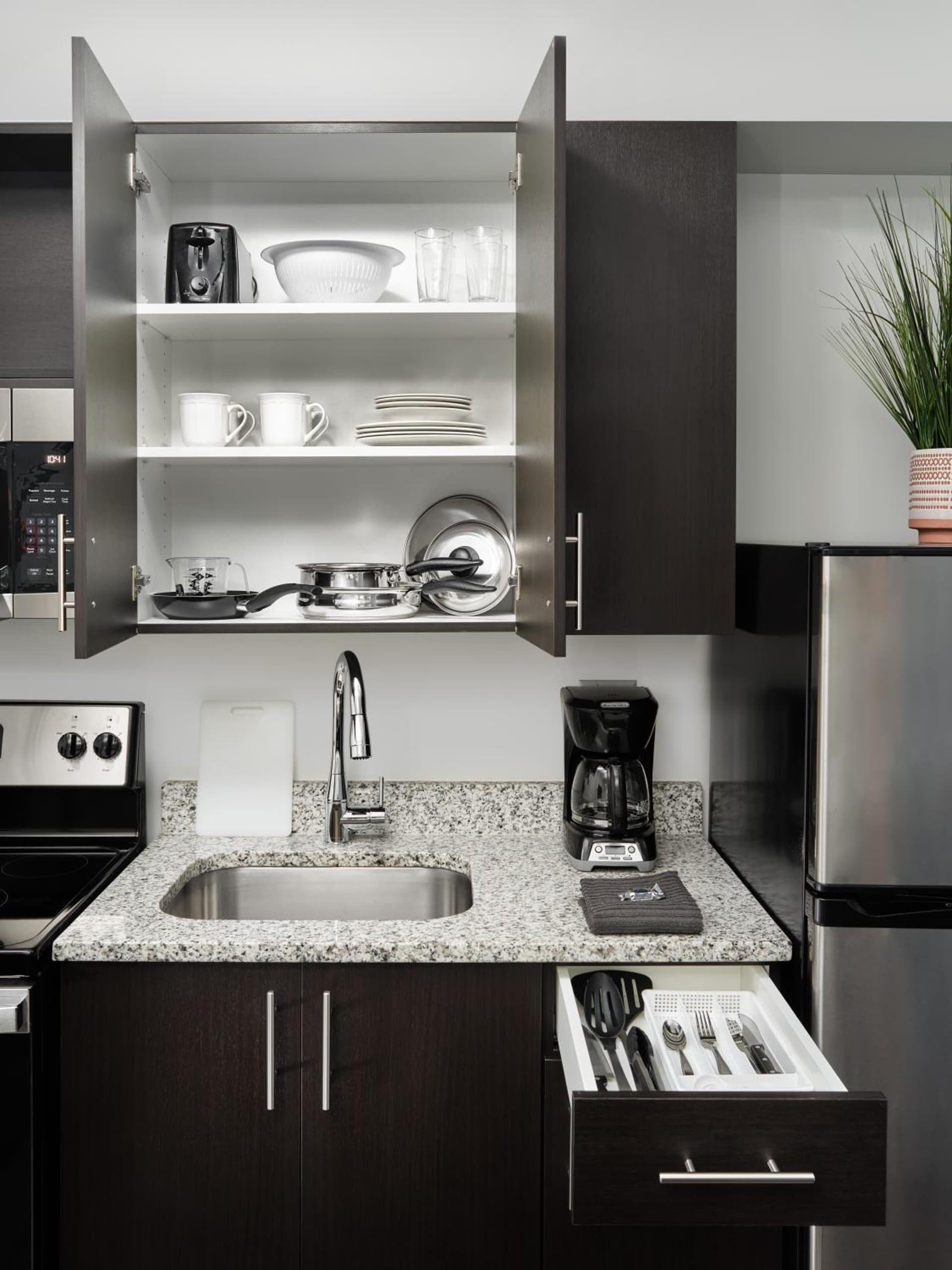 stayAPT Suites Goldsboro-Seymour Johnson AFB