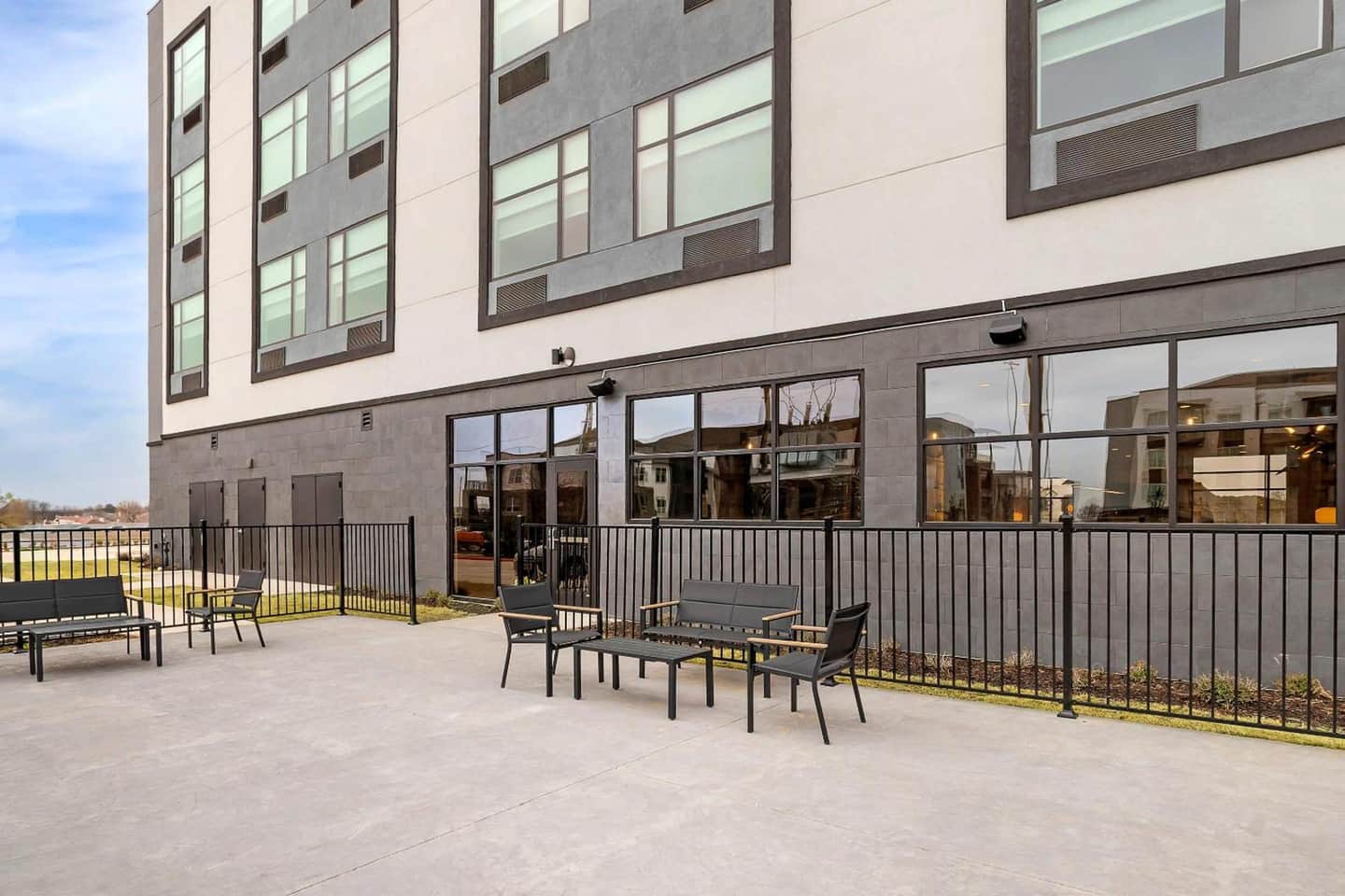 Cambria Hotel Euless - DFW Airport South