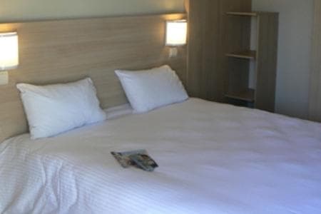 (Dayuse-pascher) P'tit Dej Hotel Bordeaux Aéroport