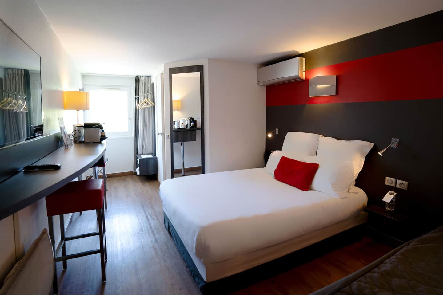 Best Western The Hôtel Versailles