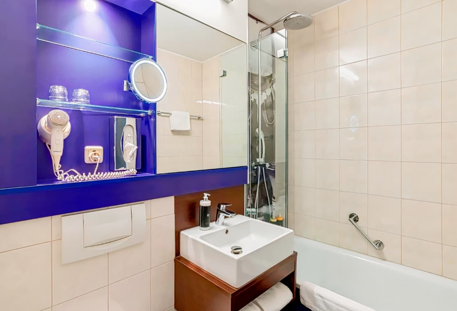 Rilano 24/7 Hotel München