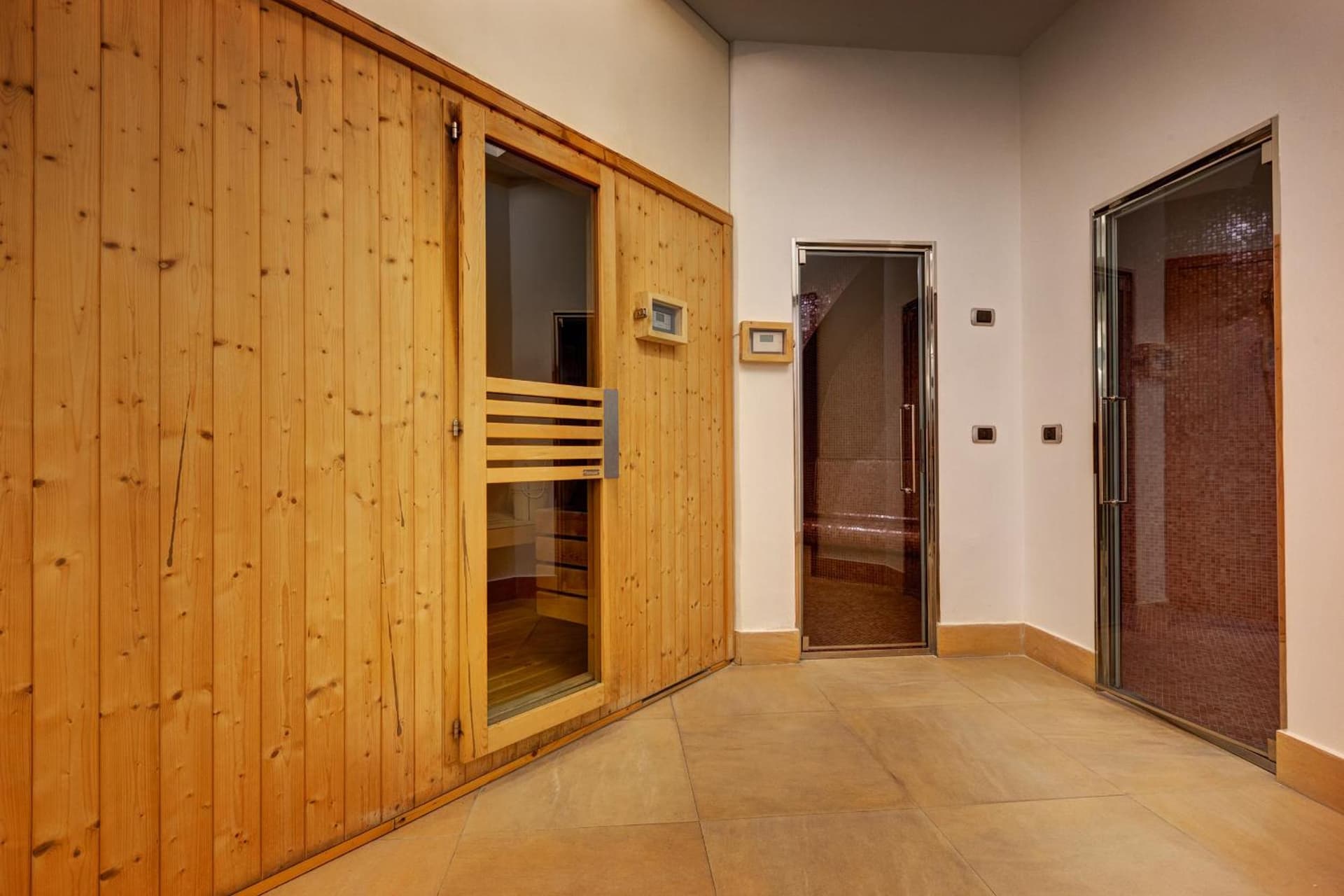 Best Western Plus Hotel Universo