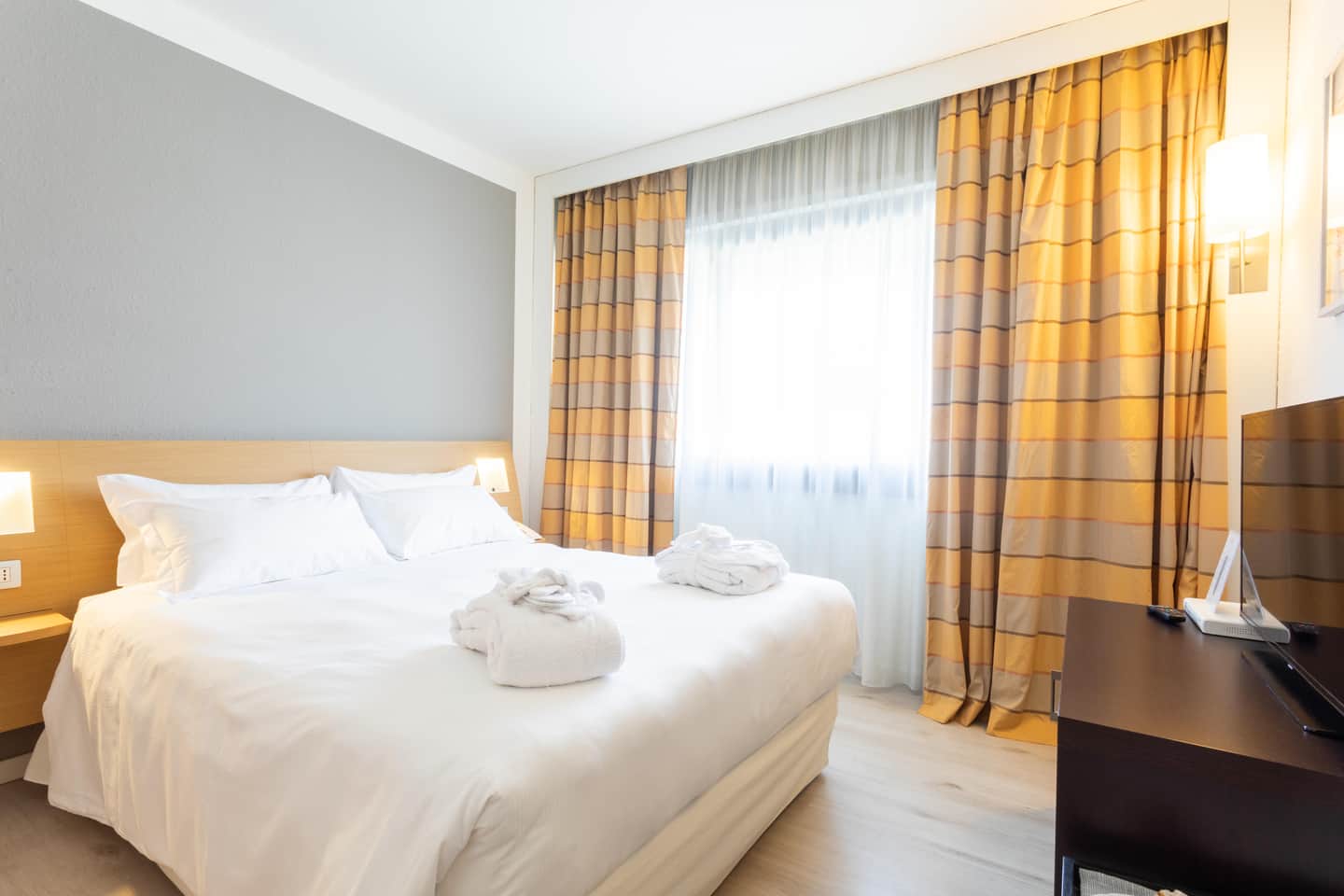 Living Place Hotel