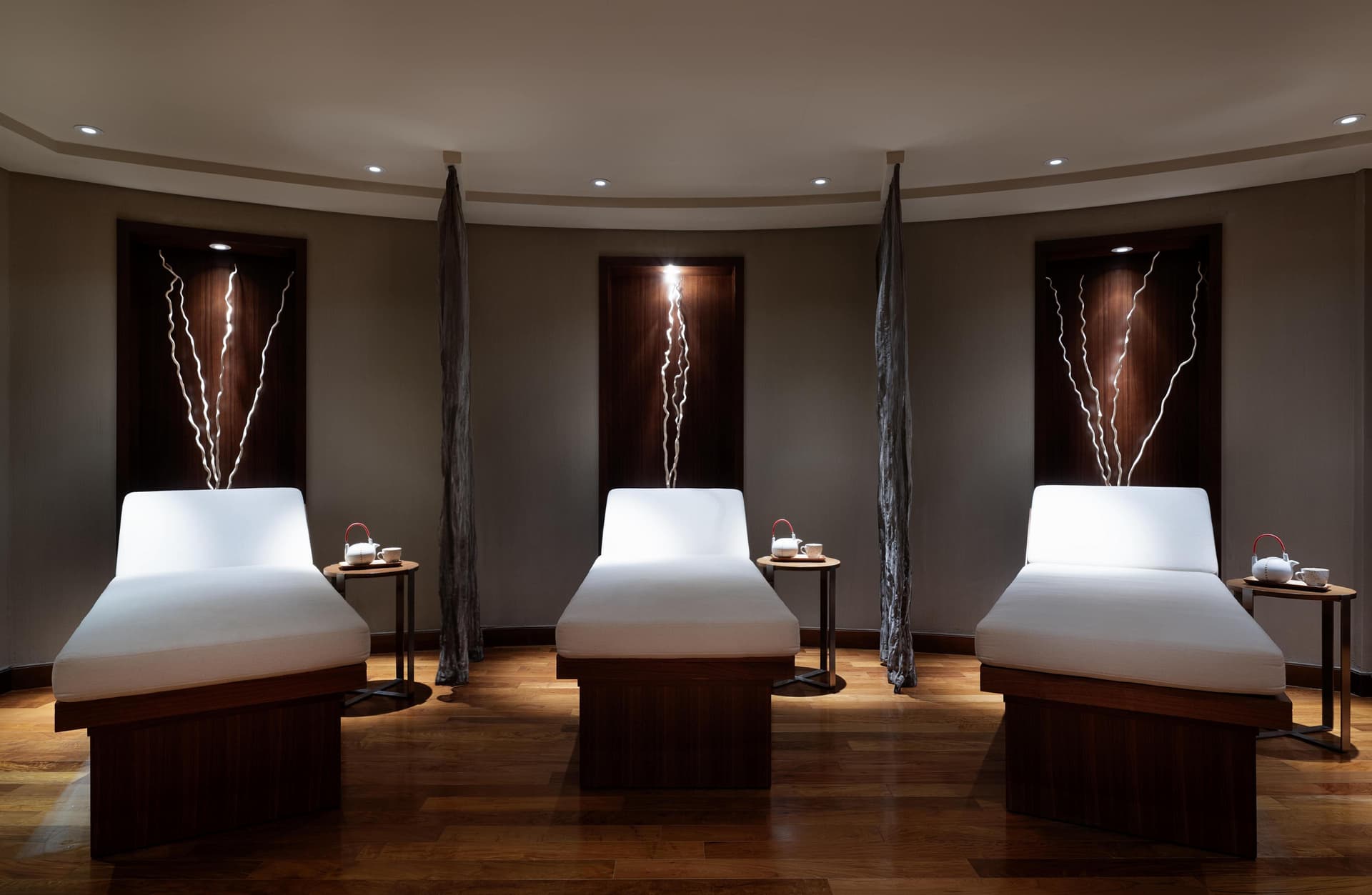 Grand Millennium Al Wahda Hotel