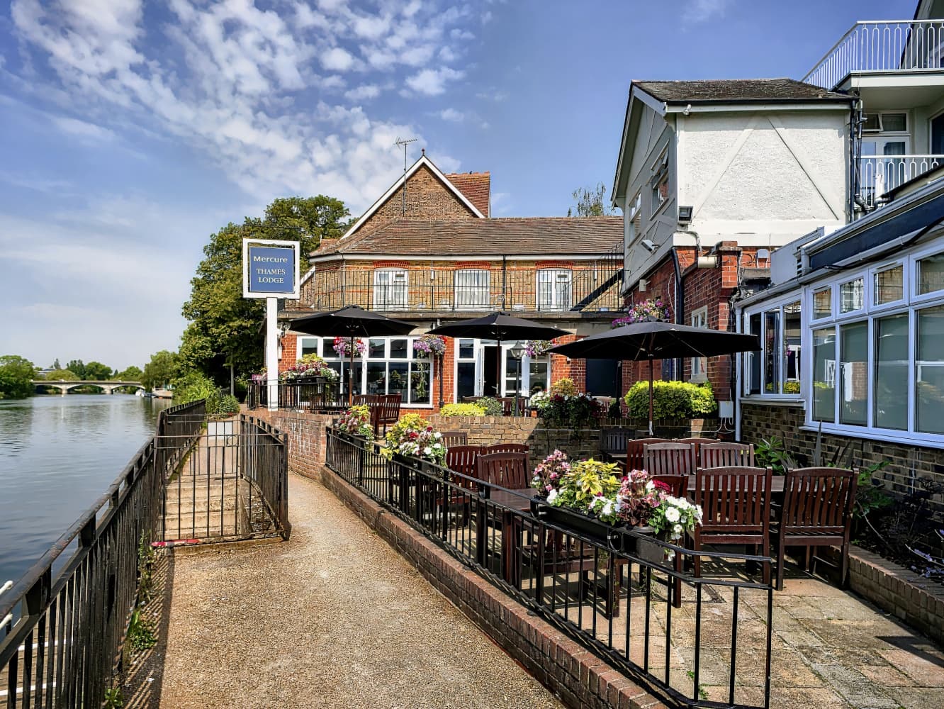 Mercure London Staines upon Thames Hotel